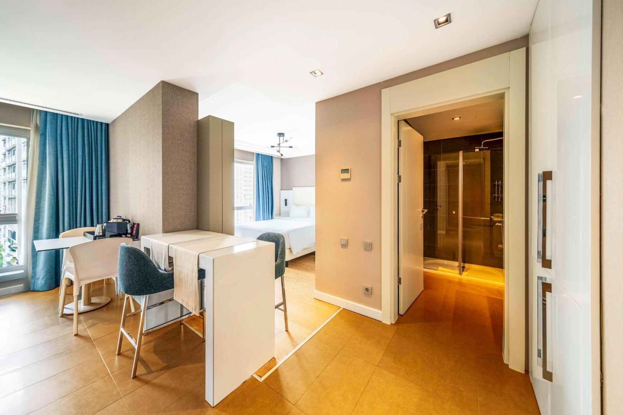 Radisson Residences Avrupa Tem 4* İstanbul