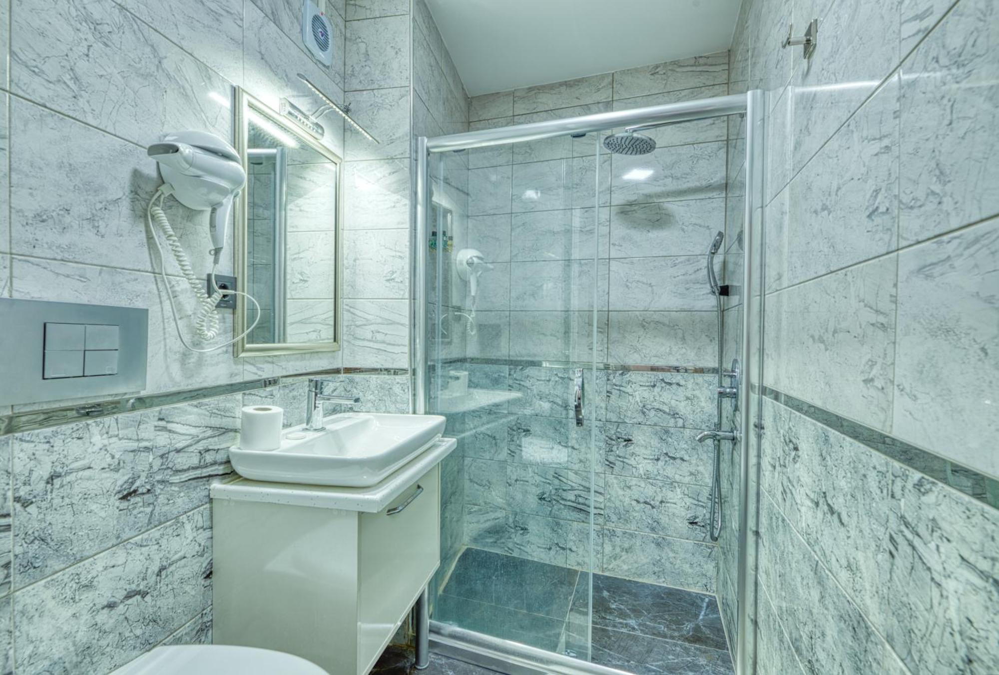Hotel Galatagreenapplehotel 3*