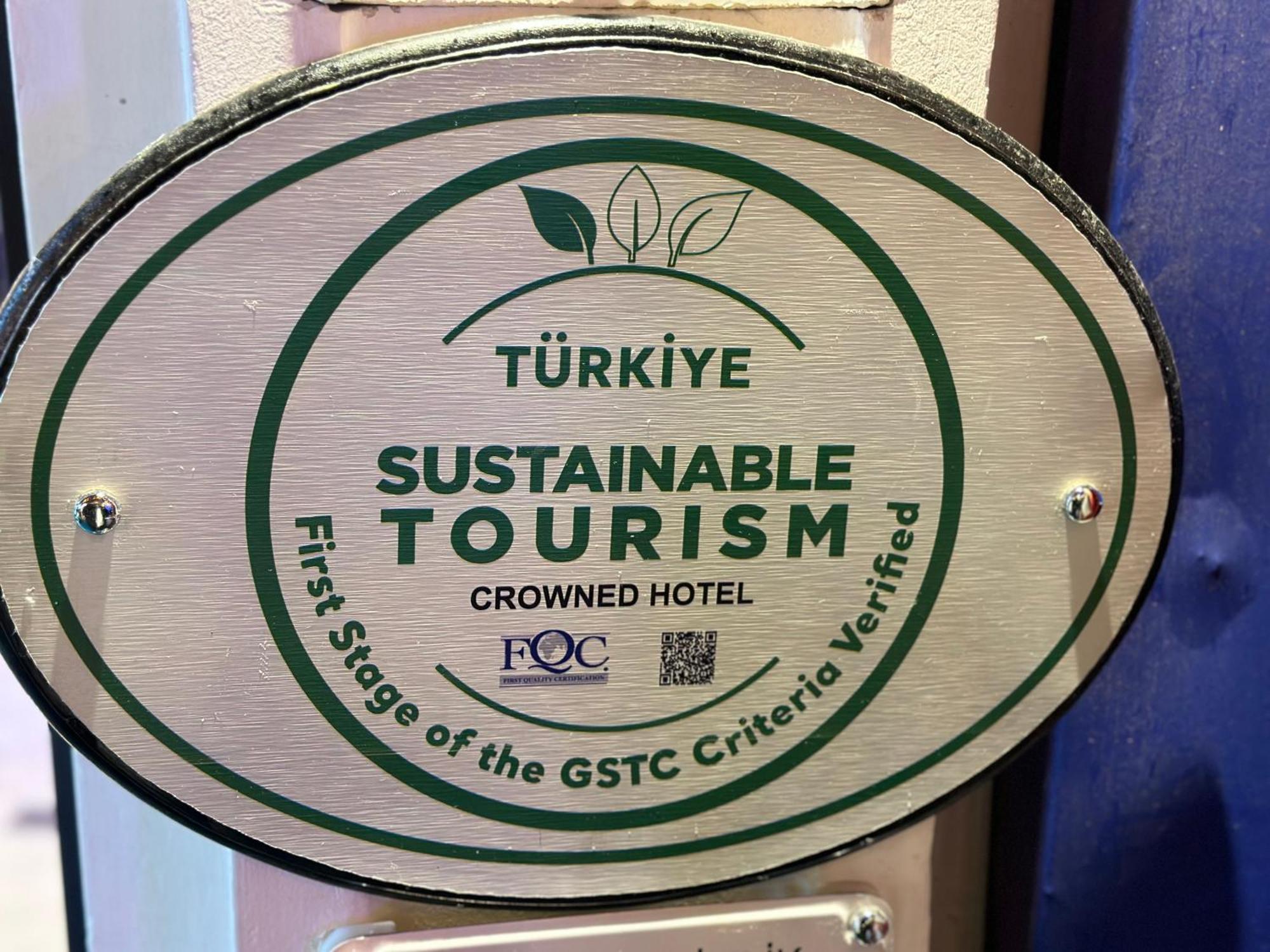 Otel Crowned İstanbul