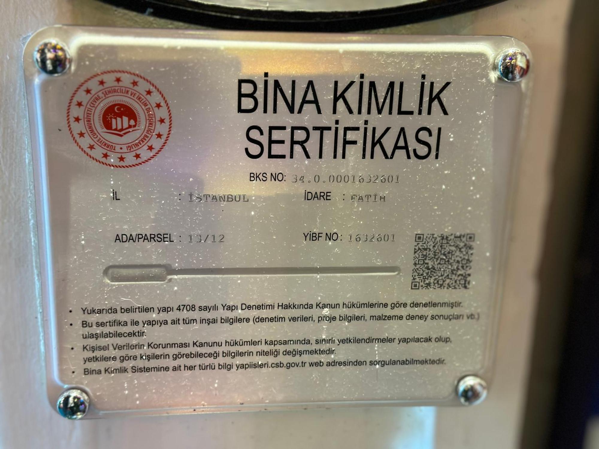 Crowned 3* İstanbul