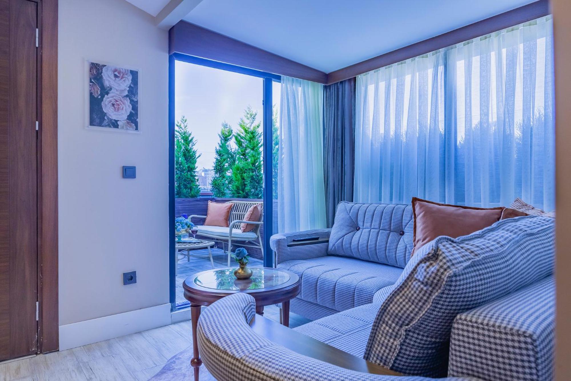 Lord Morgan & Exclusive Design Cihangir Aparthotel Istanbul