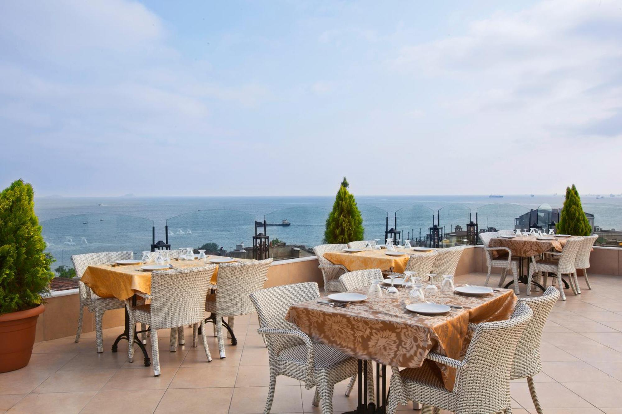 Aren Hotel 3*