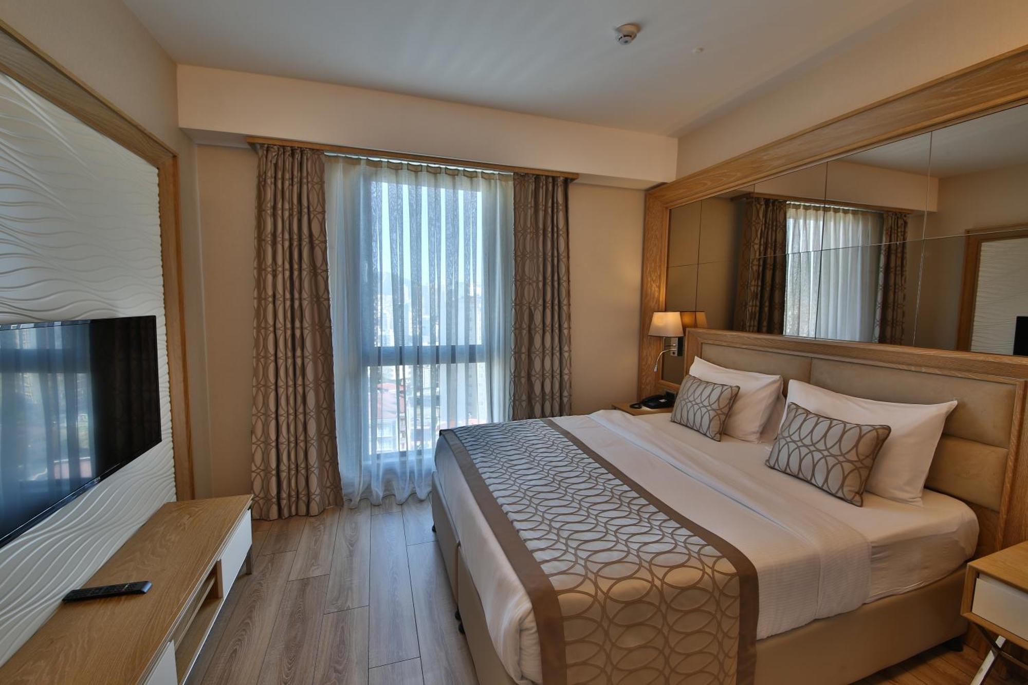 Hotel Bof Ceo Atasehir 5*
