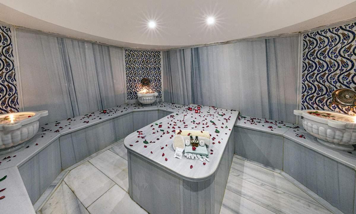 Taksim Pera Center 4*
