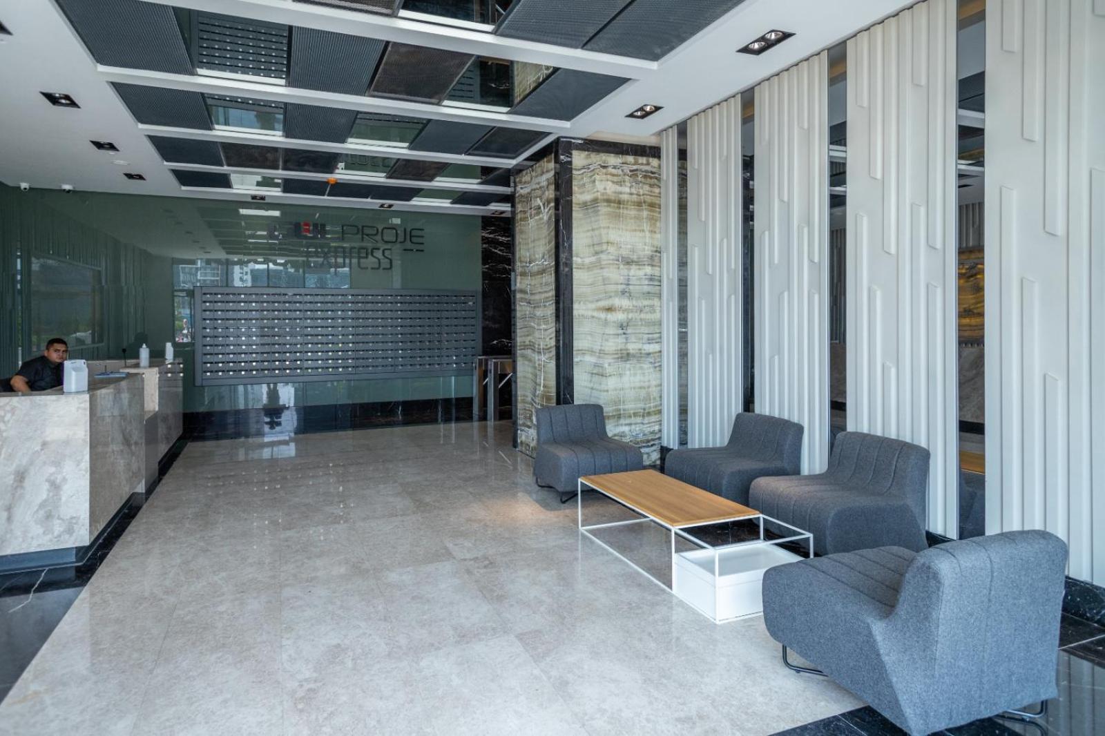 Superb Modern And Comfortable Flat In Apartment *