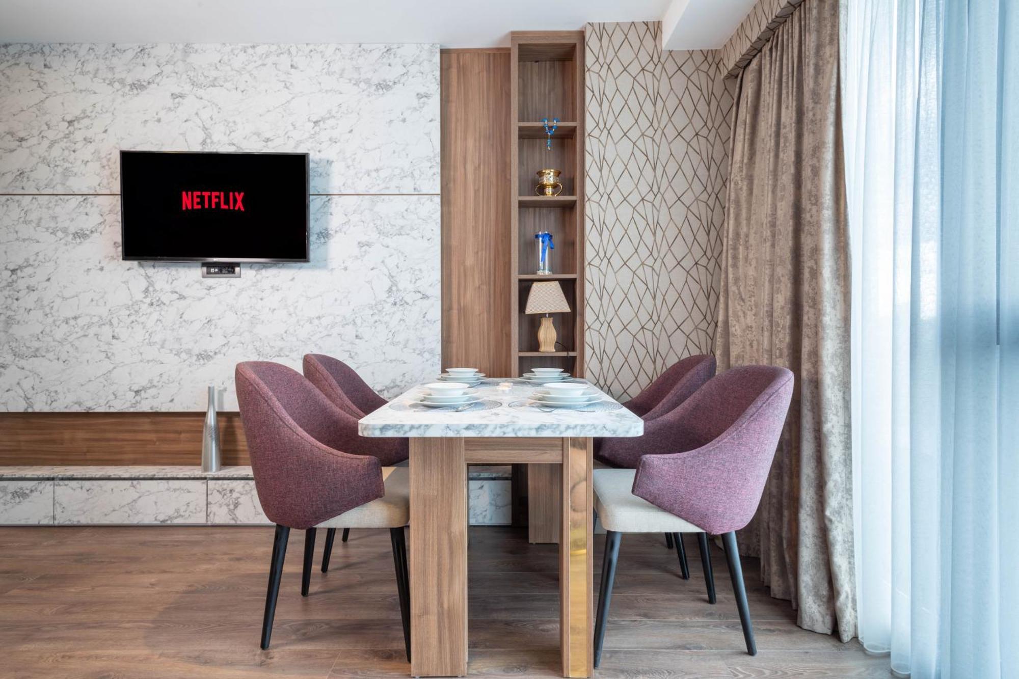 Apartment Superb Modern And Comfortable Flat In *
