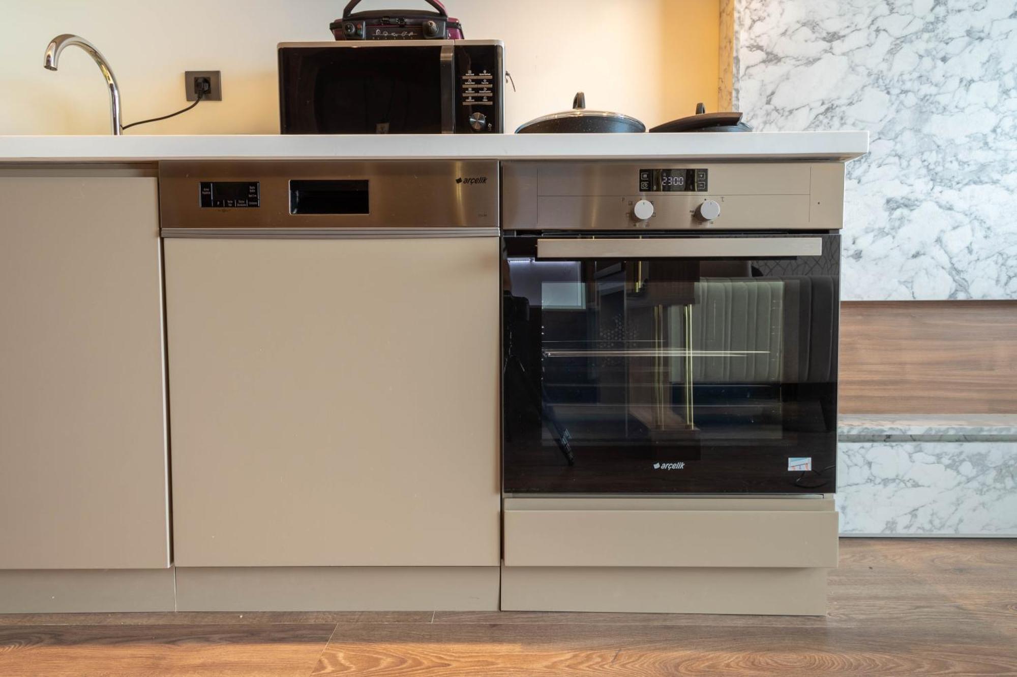 Superb Modern And Comfortable Flat In * Istanbul