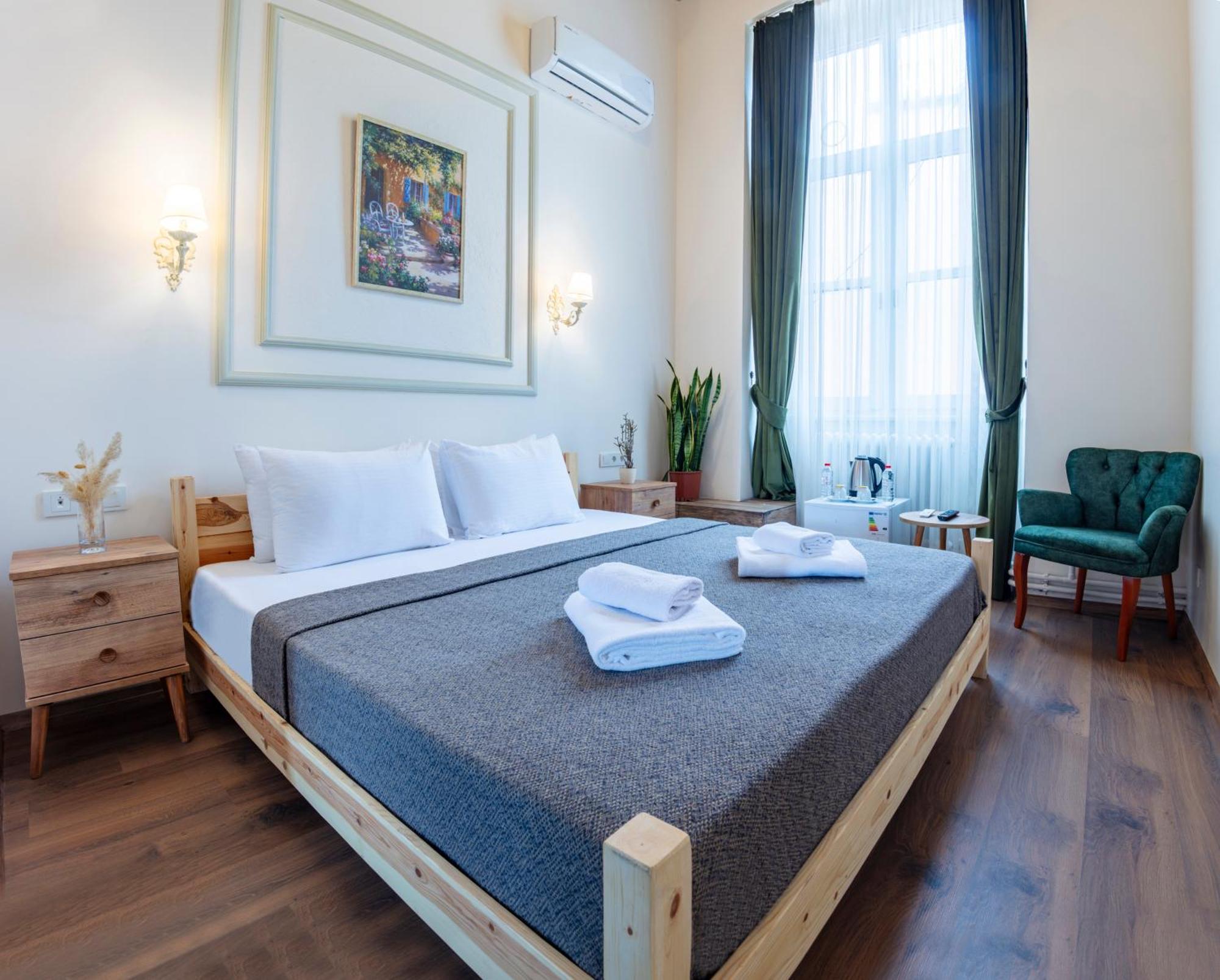 Cezayir Hotel Istanbul