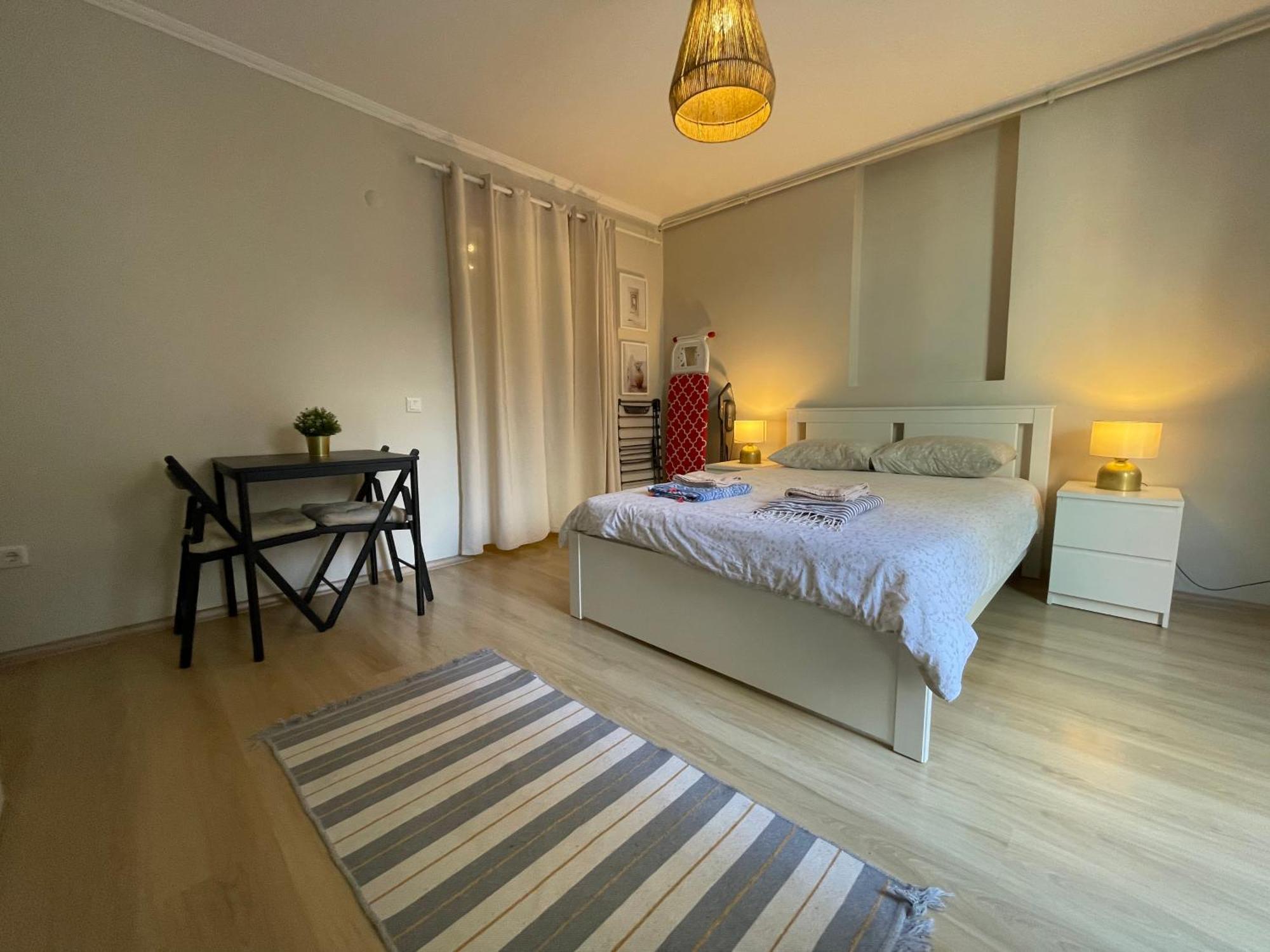 Apartment W/ Balcony In Center,5 Mn Walk To Istiklal *