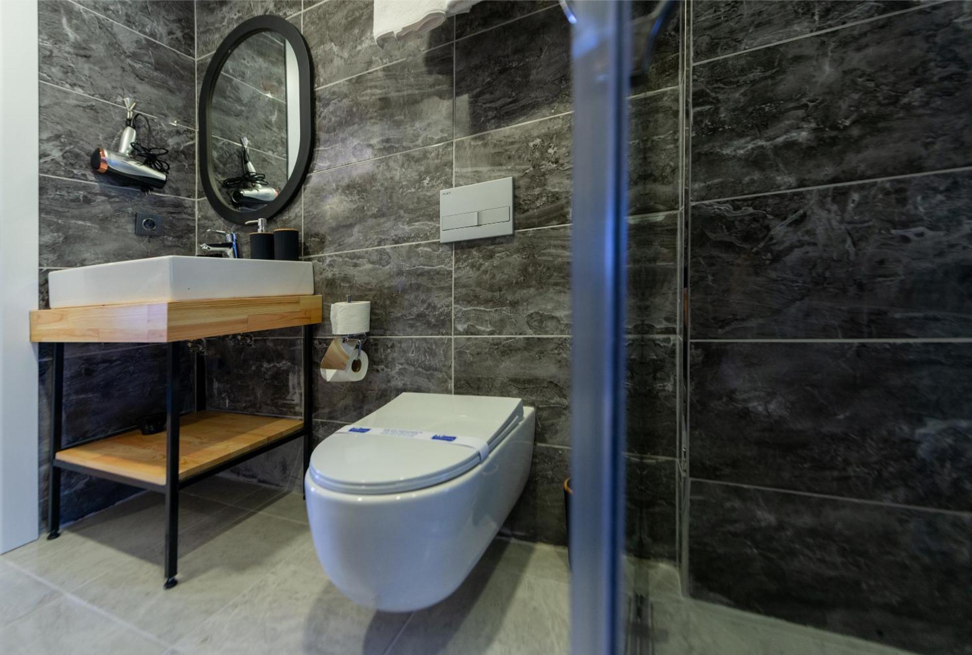 Aparthotel Art Karakoey *