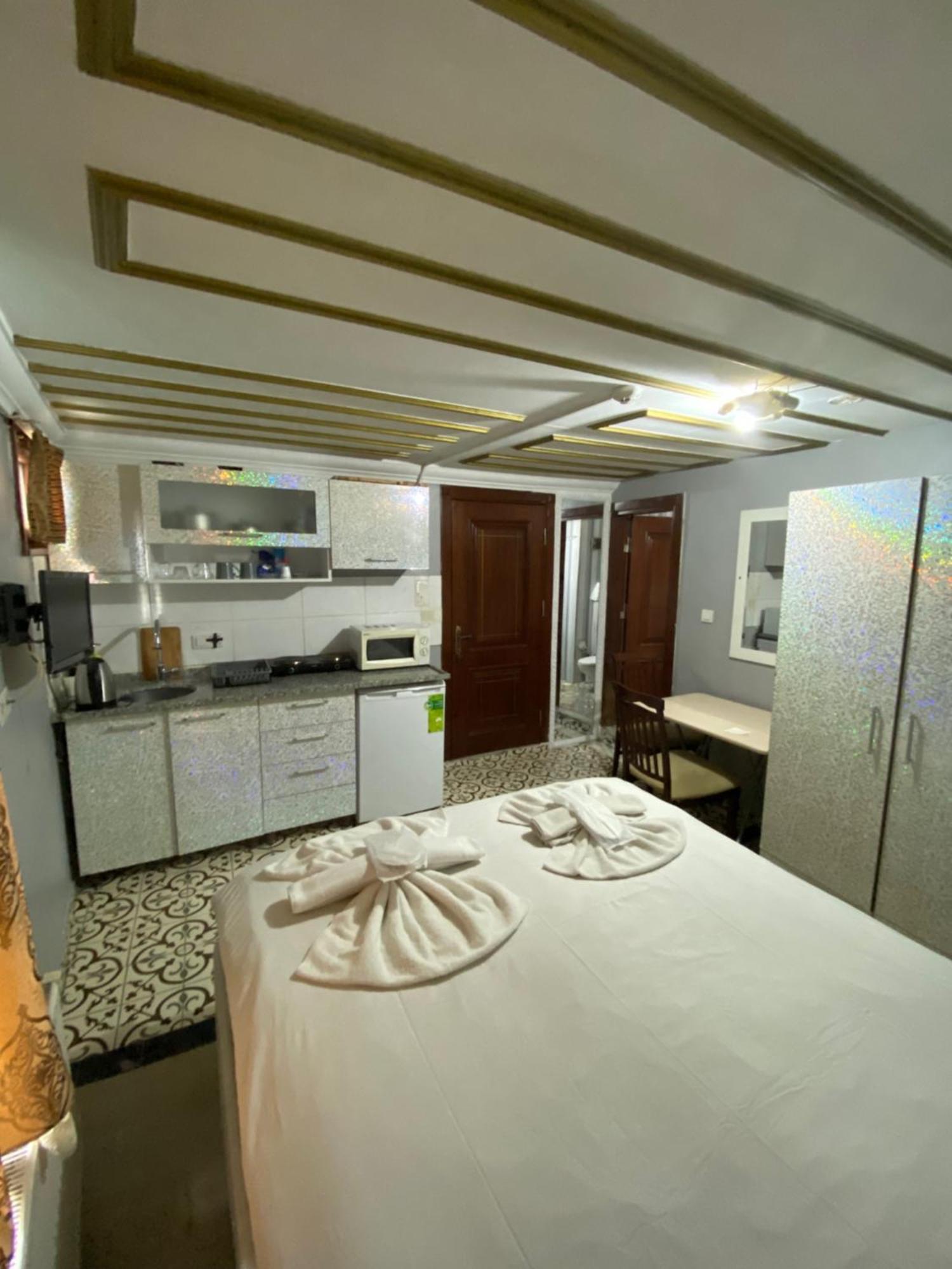 Apartamento Sophia Studio Apart Istambul