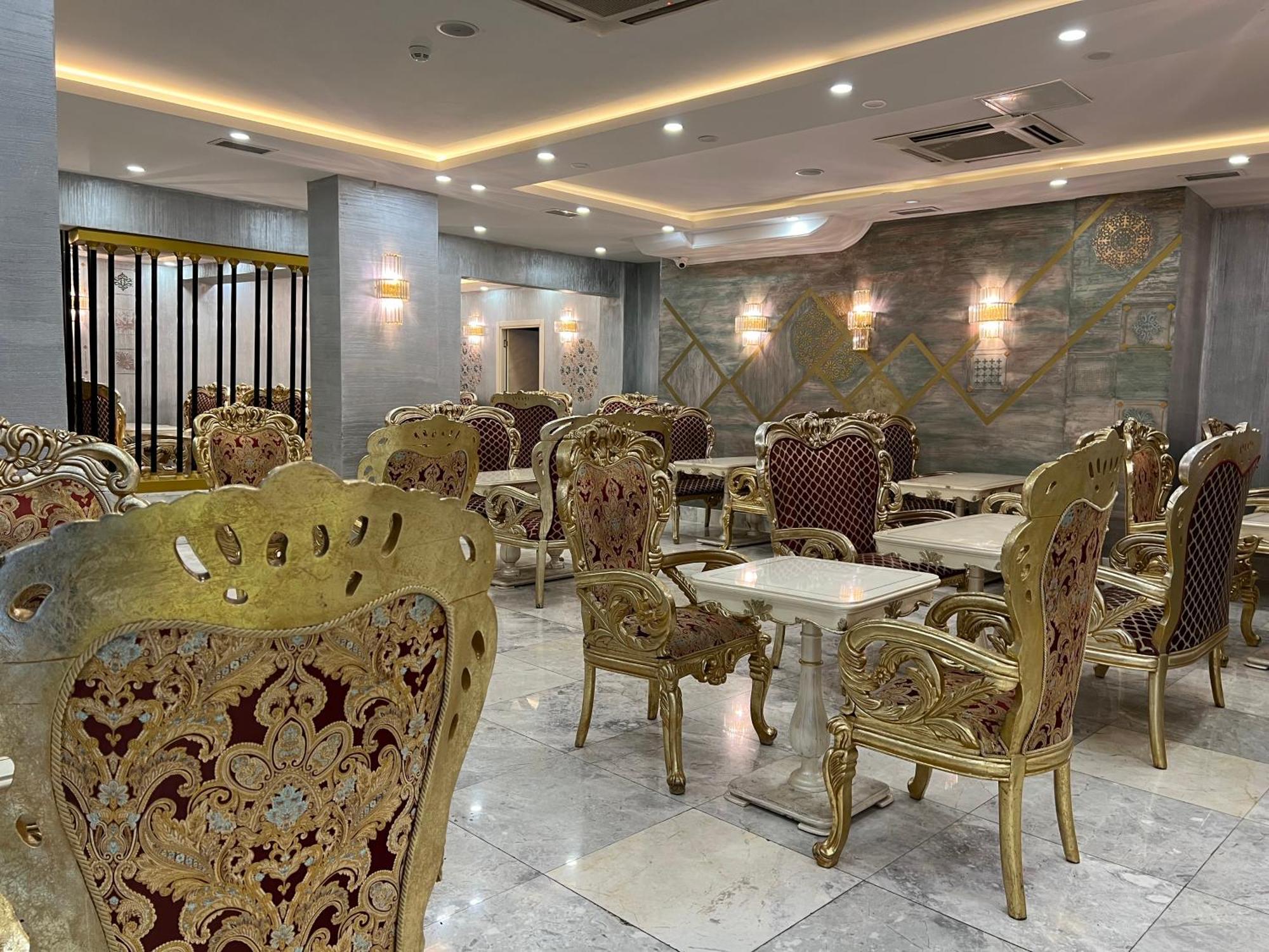 Buyuk Hamit Hotel 3*