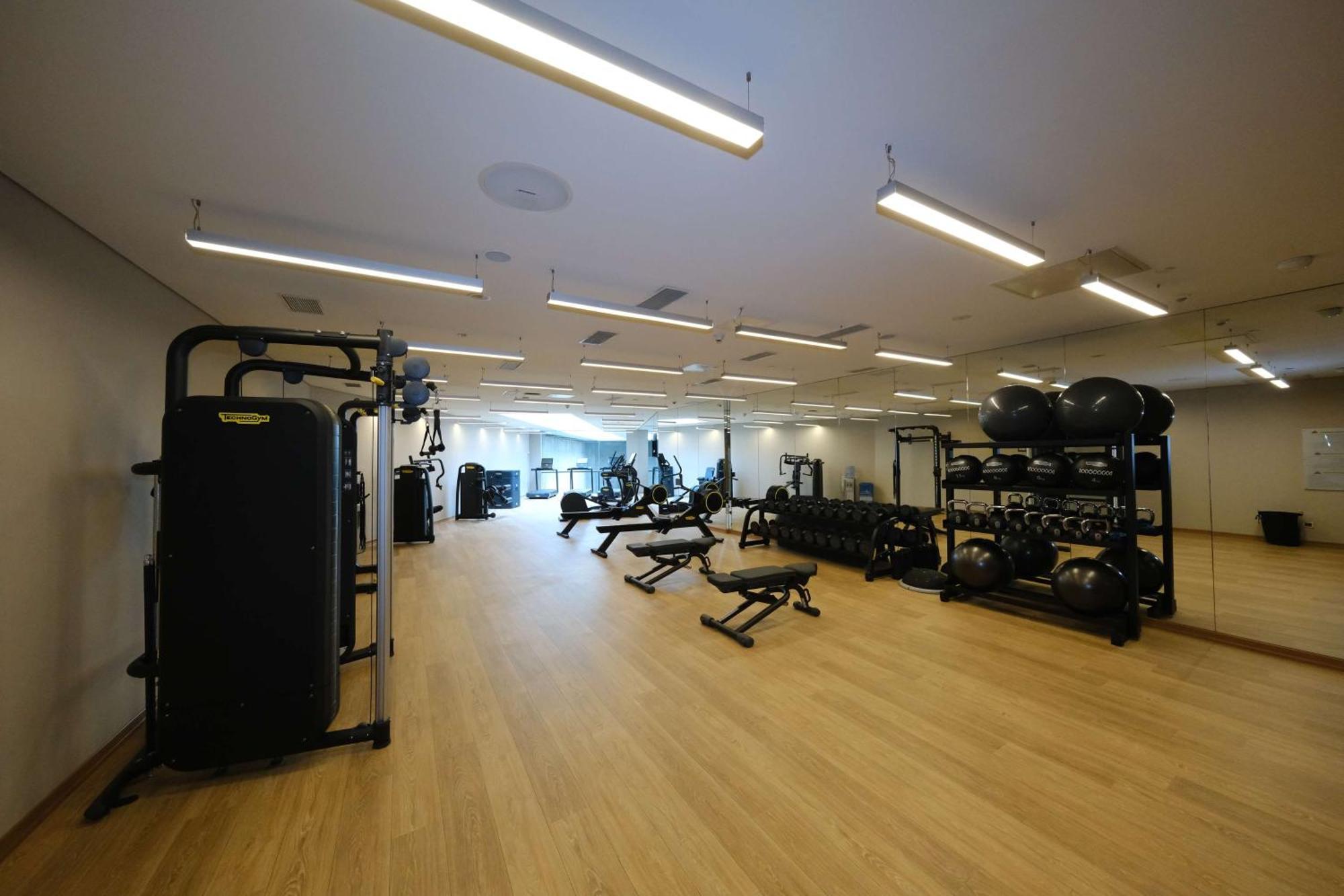 Doubletree By Hilton Gayrettepe Hotel