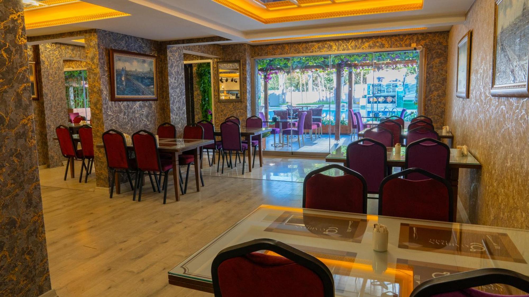 Hotel Gardan *
