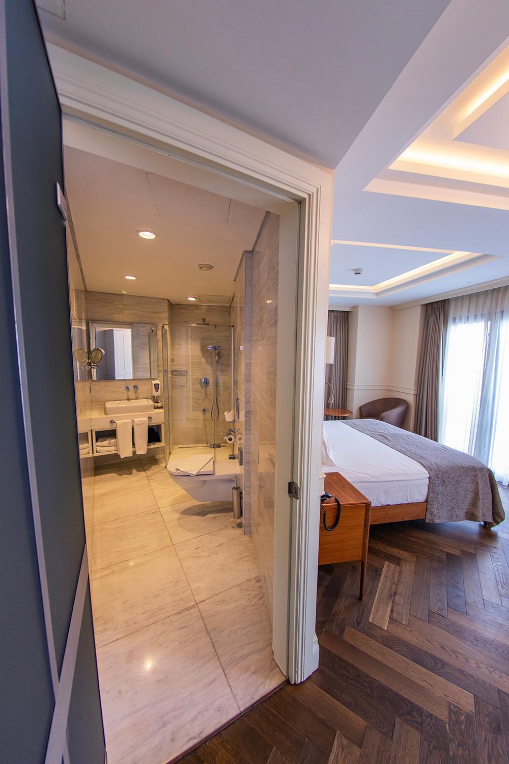 Morione & Center Hotel 4*