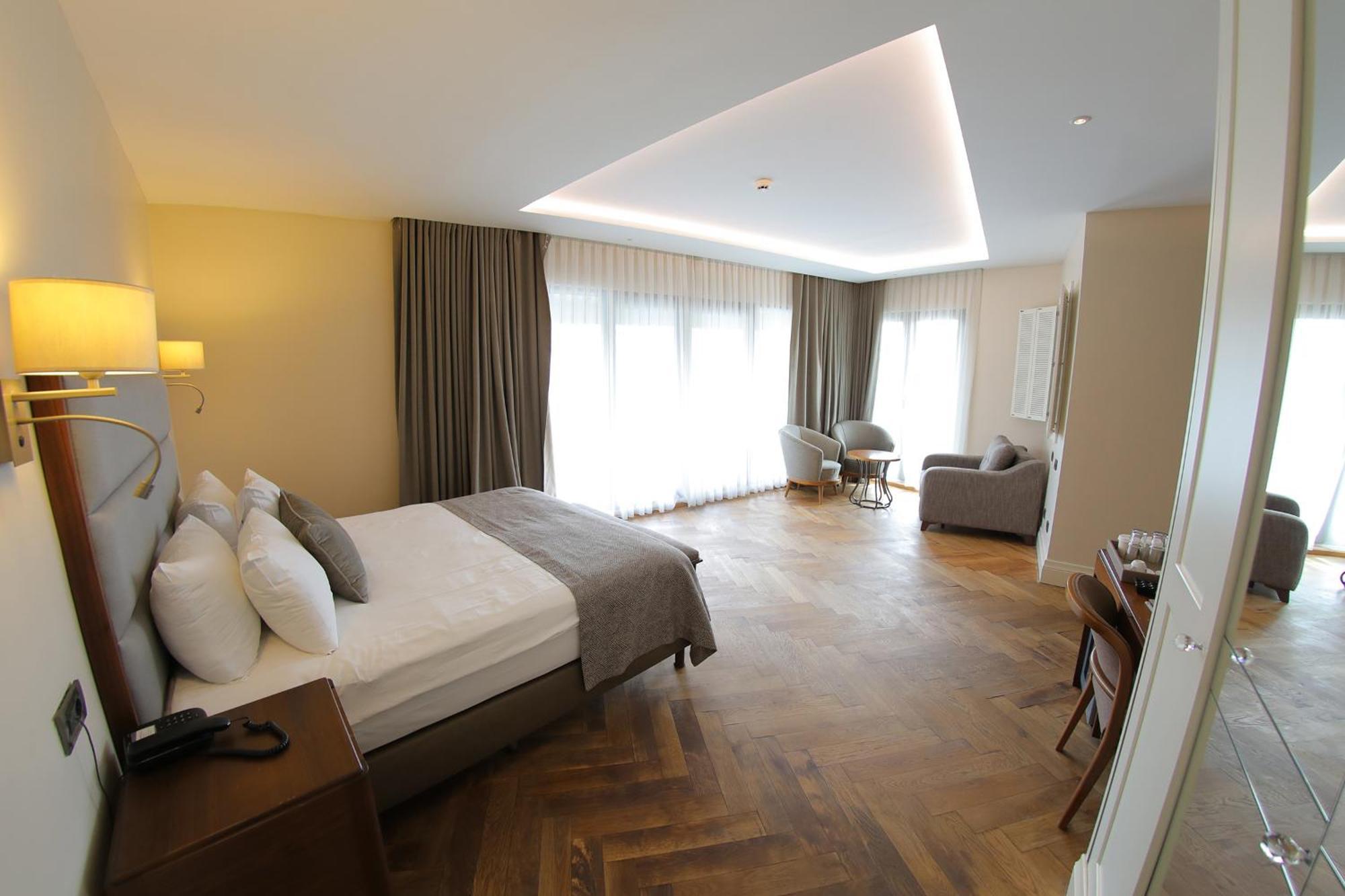 Hotel Morione & Center 4*