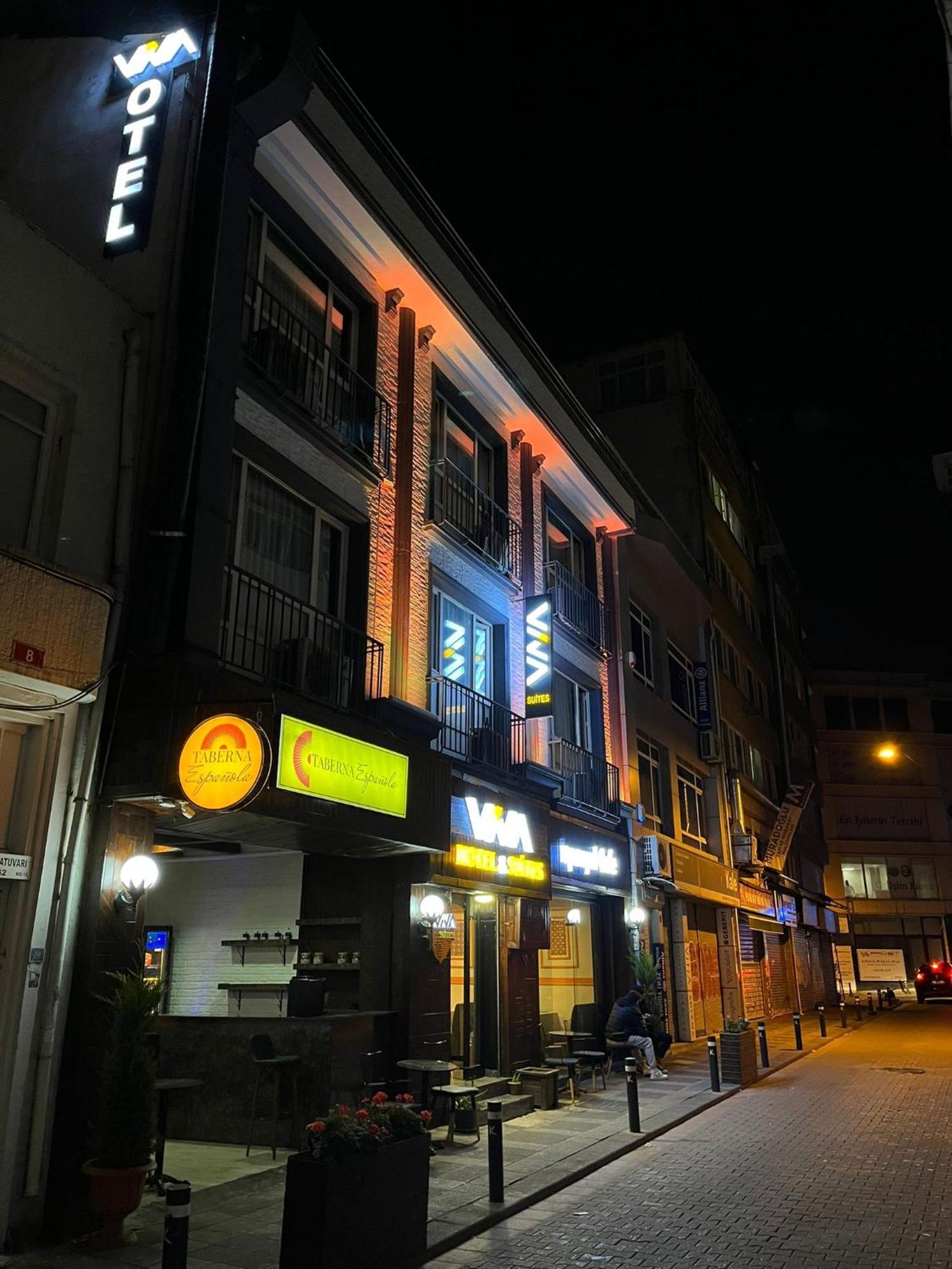 Kadikoey Viva & Istanbul