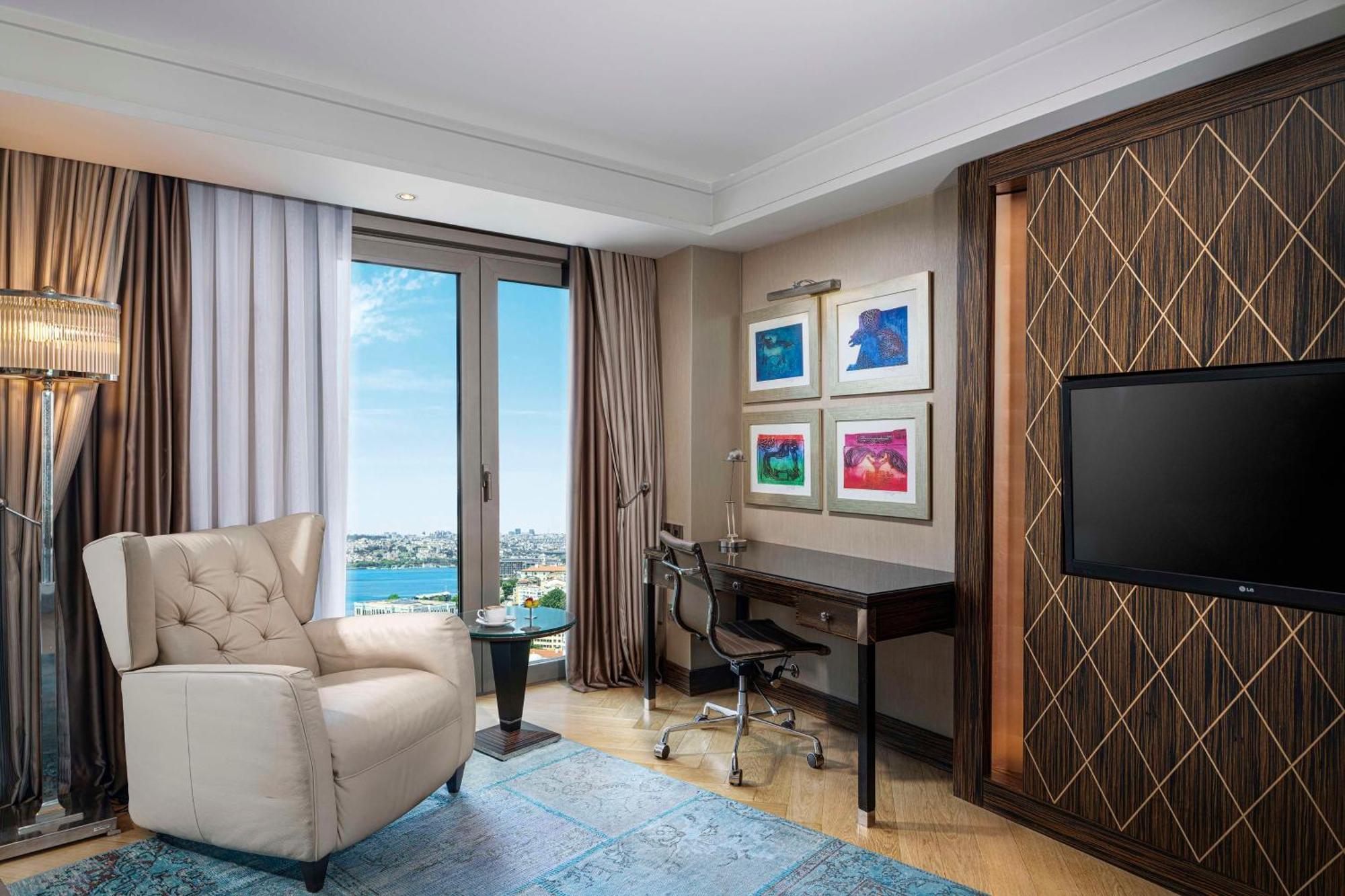 Otel Radisson Blu Pera İstanbul