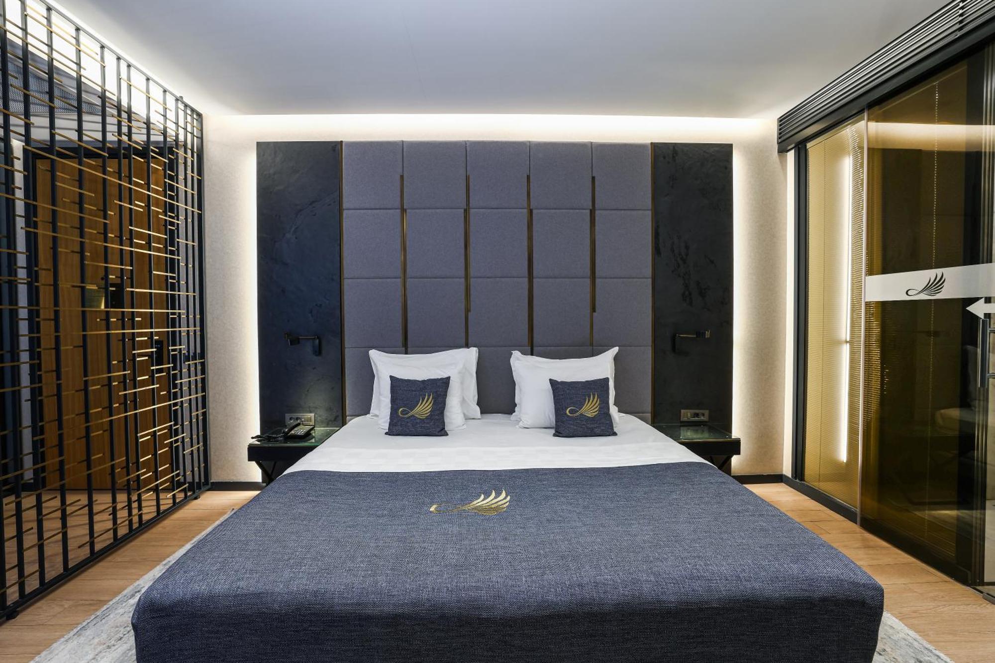 Broyt Hotel 4*