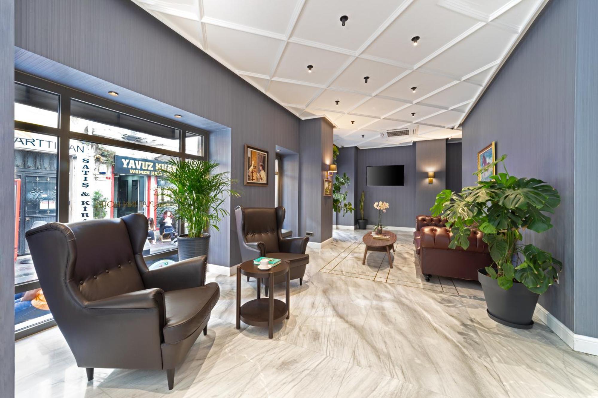 Plat Taksim Hotel 4*
