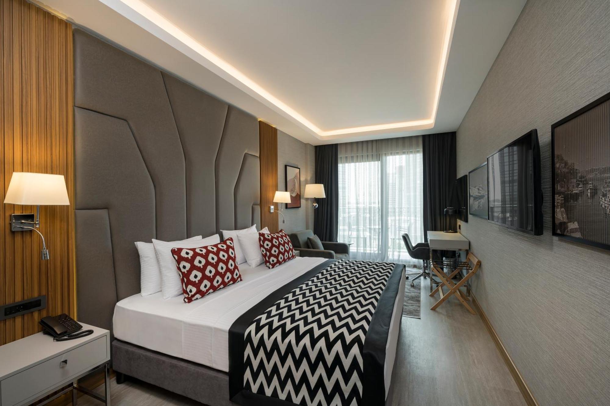 Ramada Encore By Wyndham Sisli Hotel