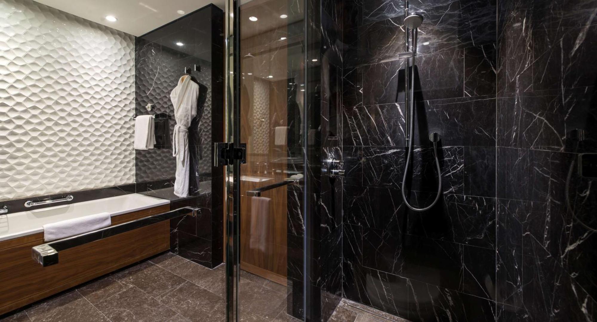 Hotel Hilton Bomonti 5*