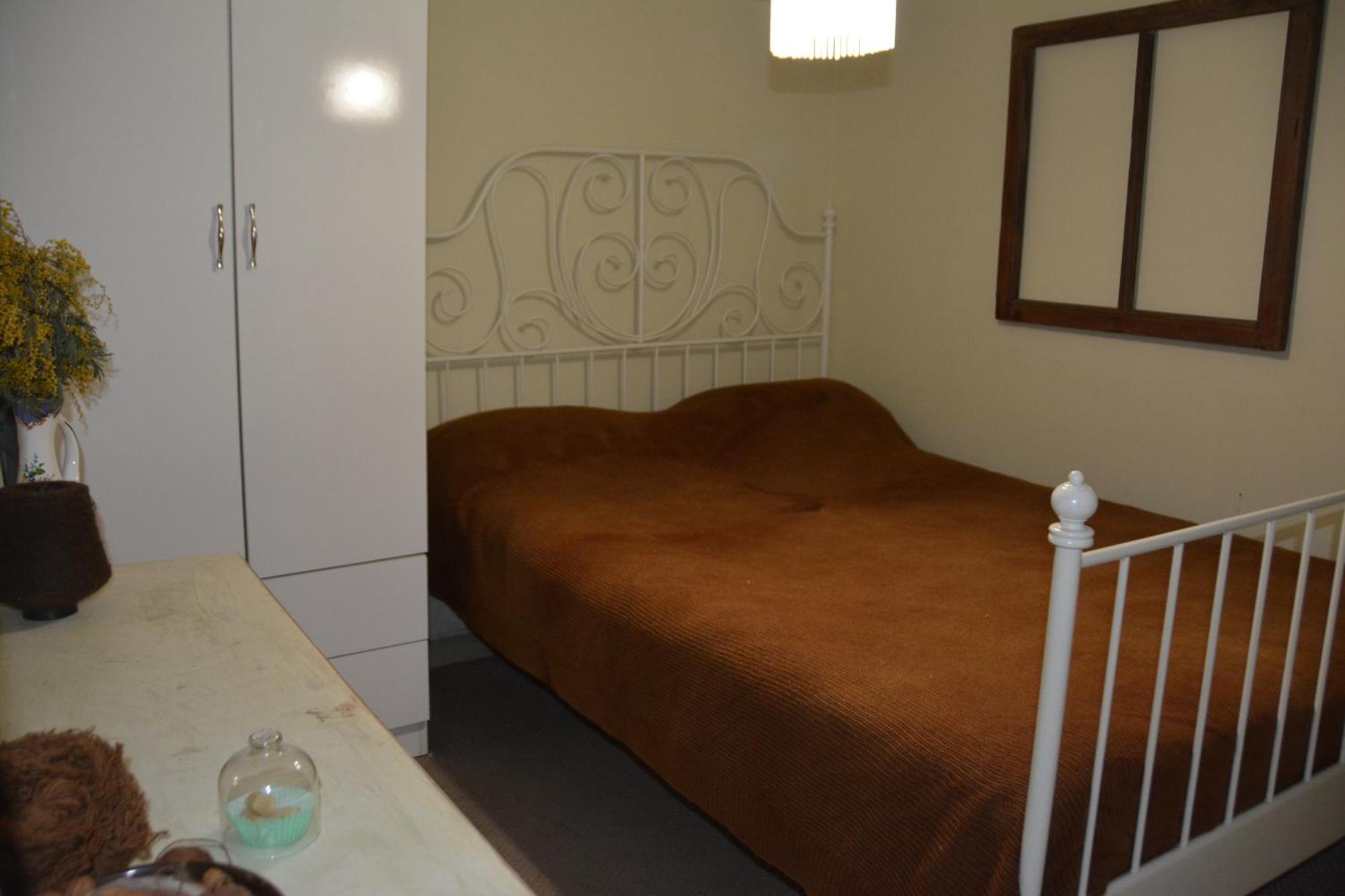 Kaboom Showroom & Guest house