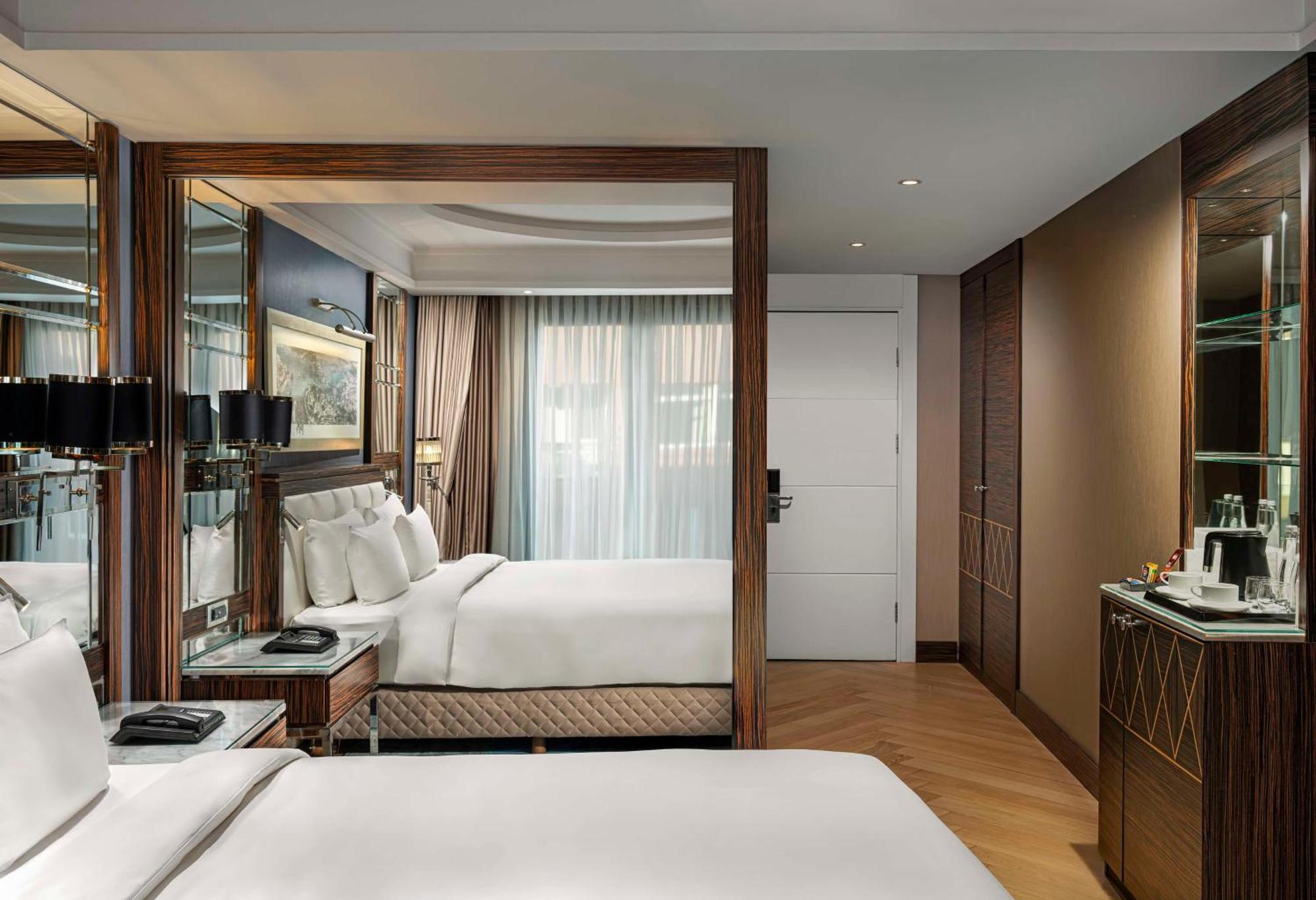 Otel Radisson Blu Pera İstanbul