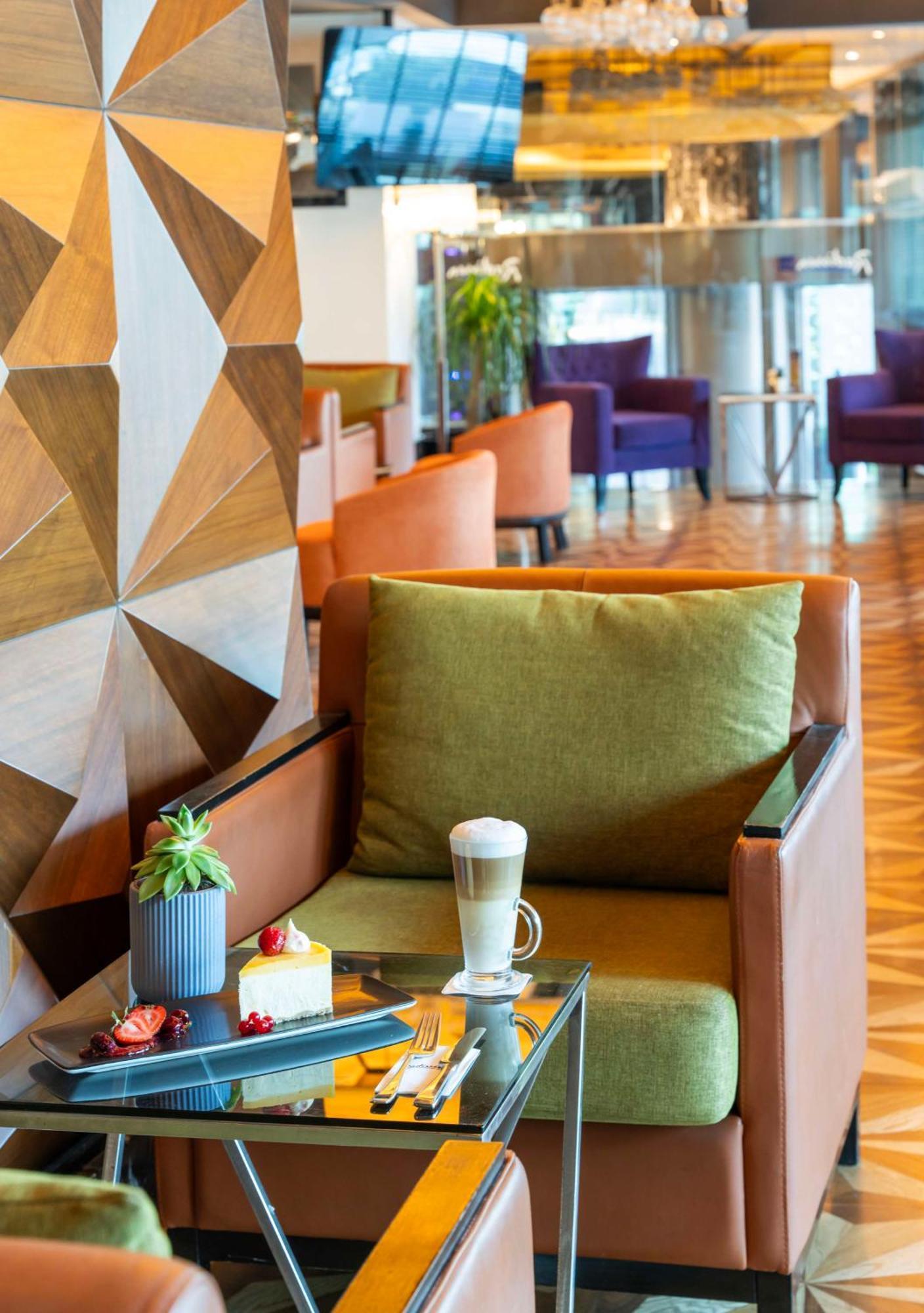 Otel Radisson Blu Pera İstanbul