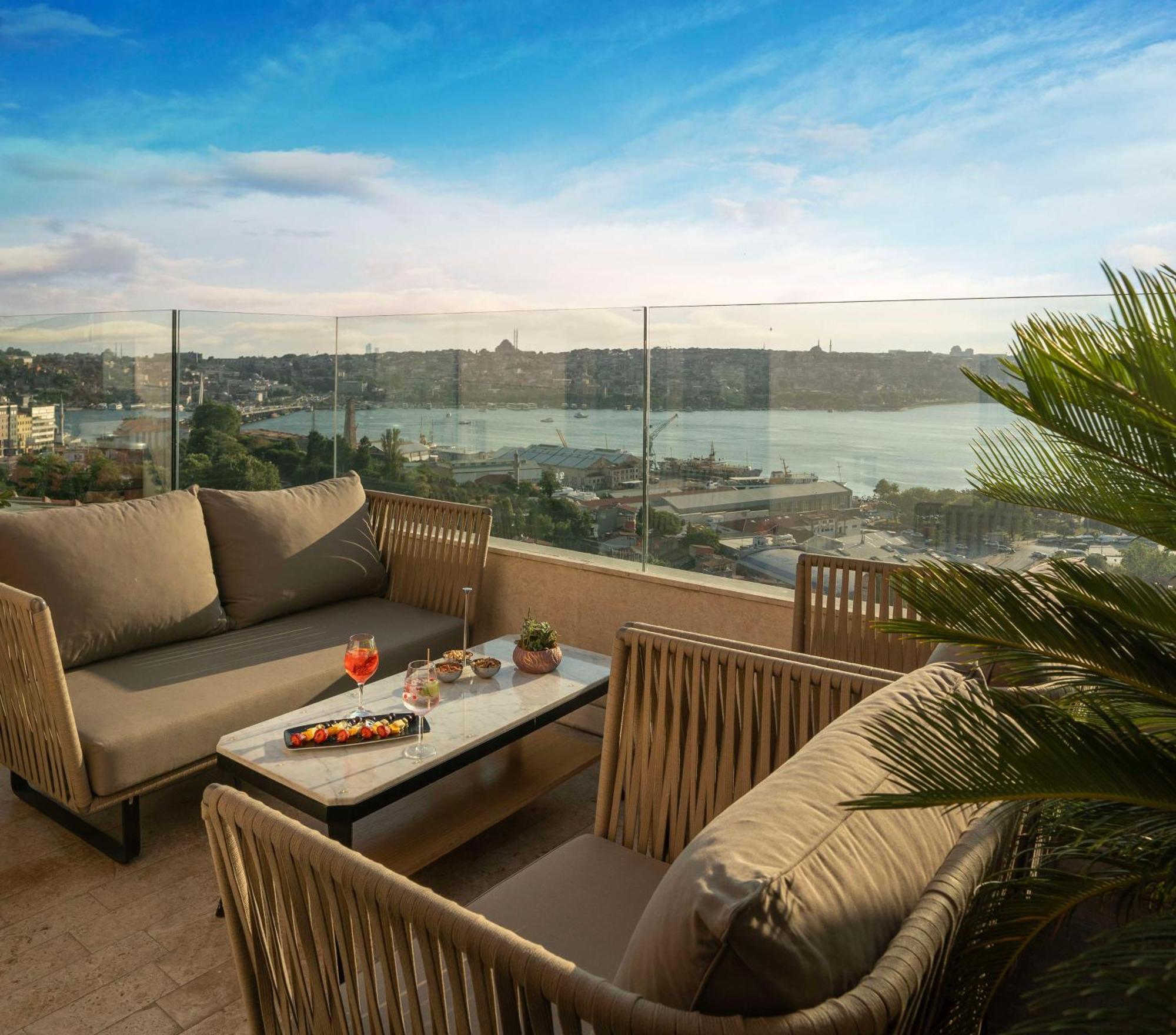 Radisson Blu Pera Otel