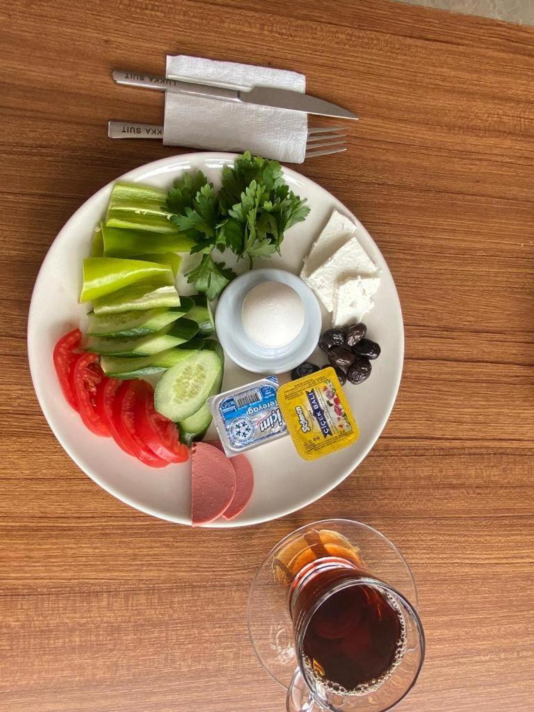 Otel Grand Montıno