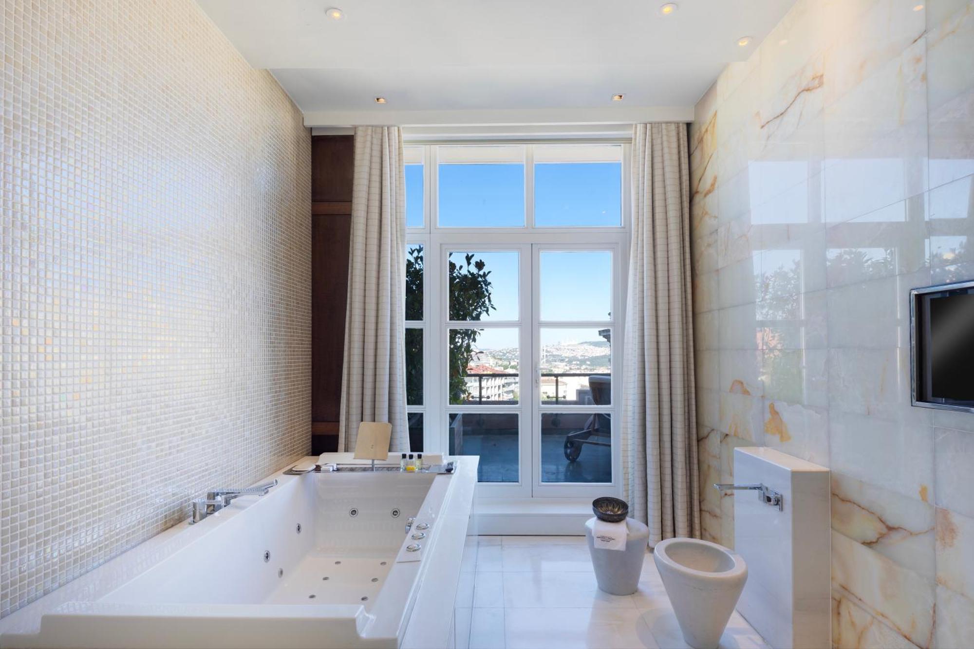 Park Hyatt - Macka Hotel 5*
