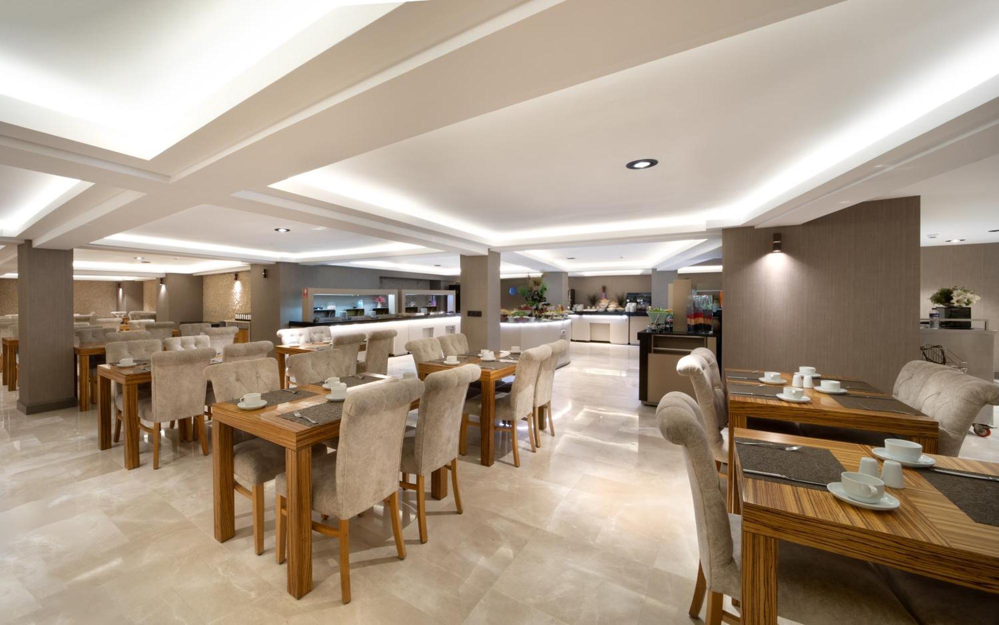 Orka Royal & Hotel Istanbul