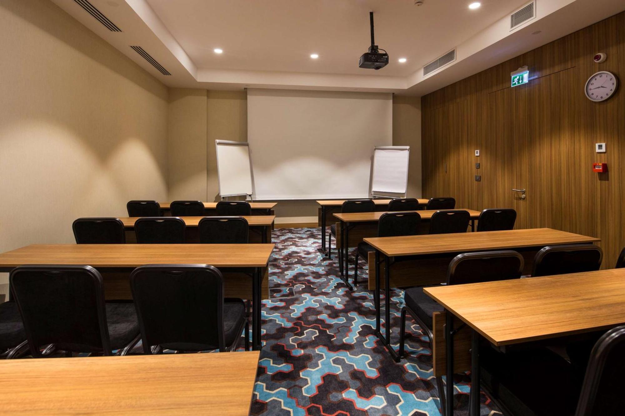 Hampton By Hilton Istanbul Kurtkoy Istanbul
