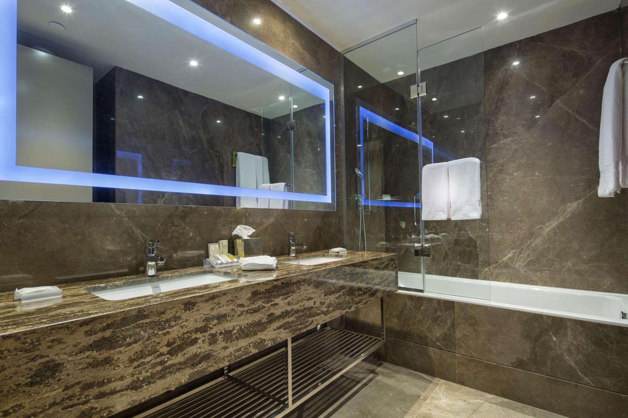 Hilton Garden Atatürk Airport 4* İstanbul