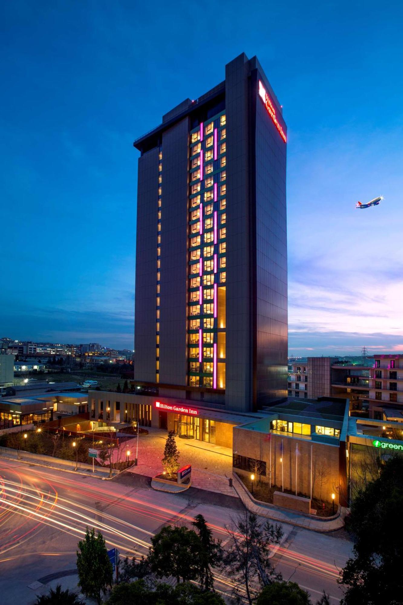 Otel Hilton Garden Atatürk Airport 4*