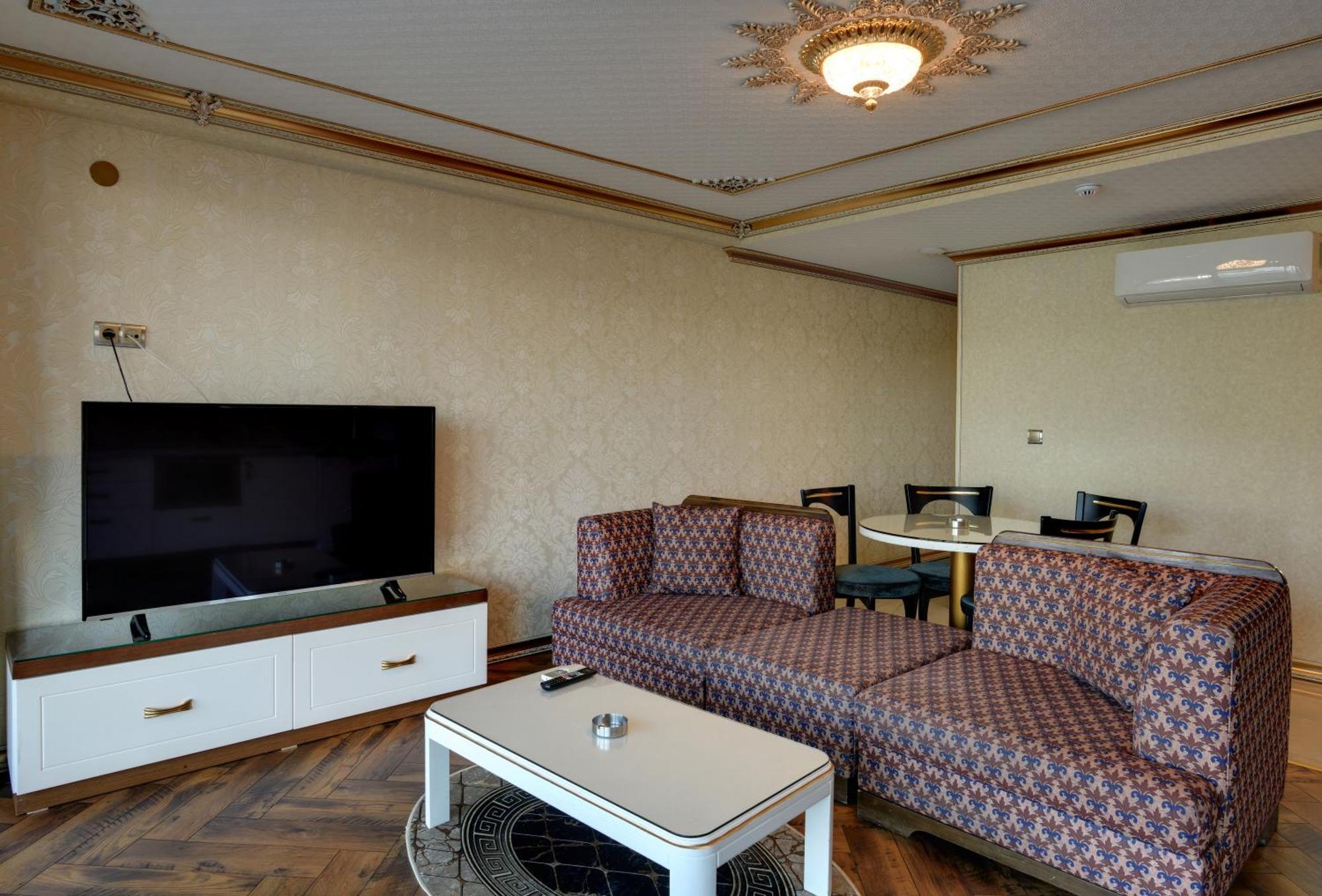 Aparthotel Emirganli *