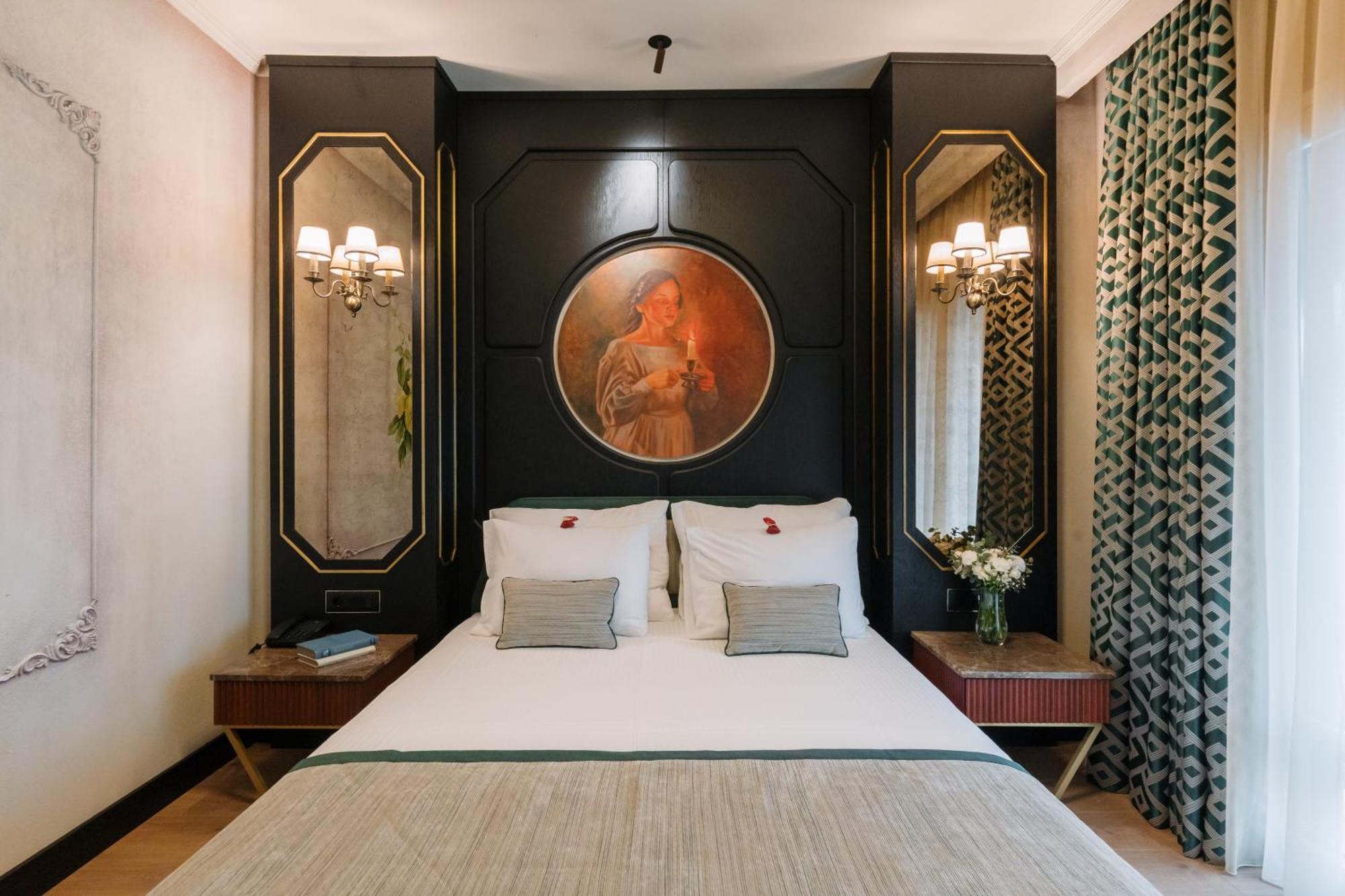 Hotel Tria Elegance 4*