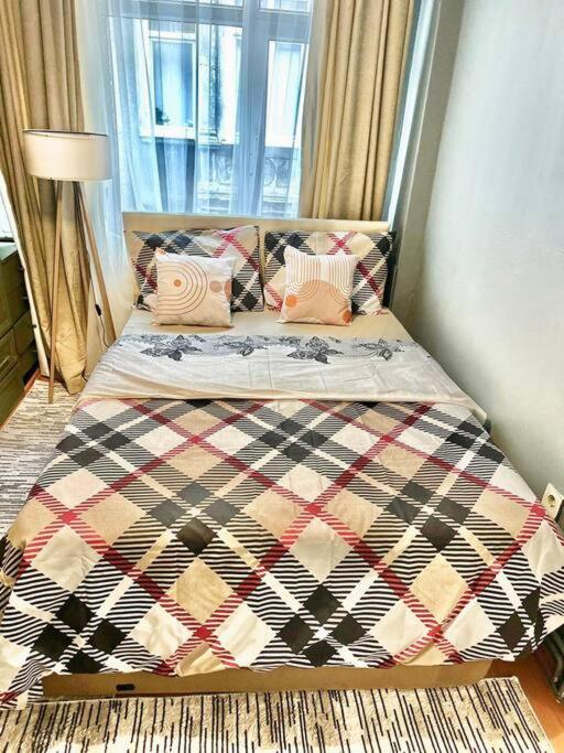 Pera Apartment *