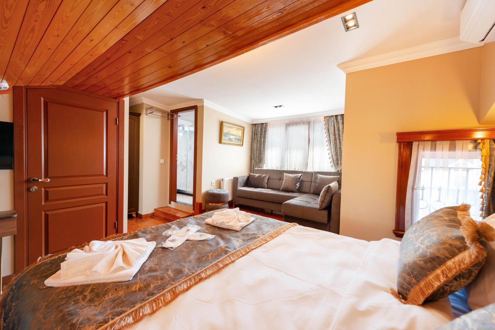 Brown Mansion Oldcity Hotel *