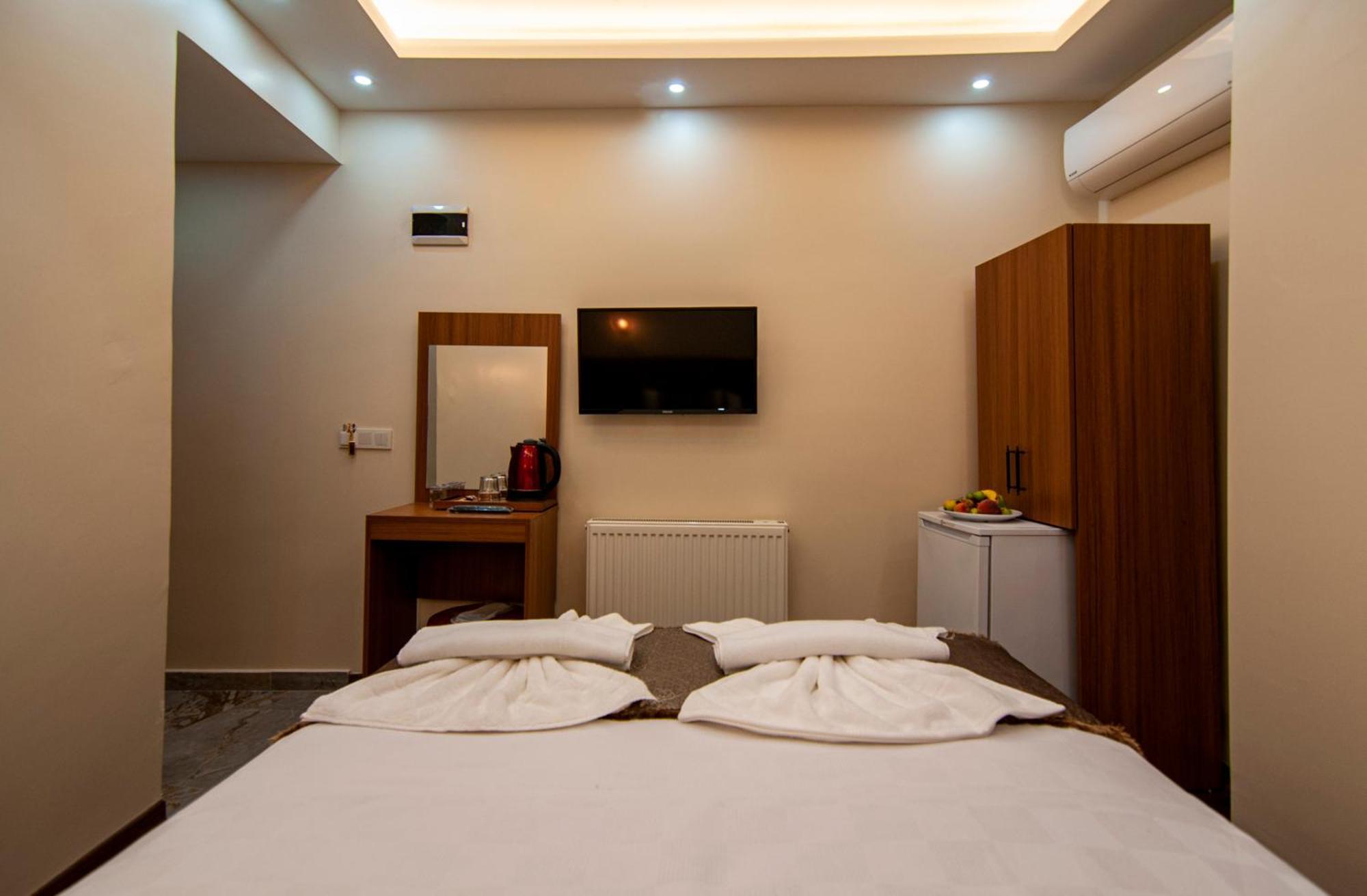 Historia Hotel 3*