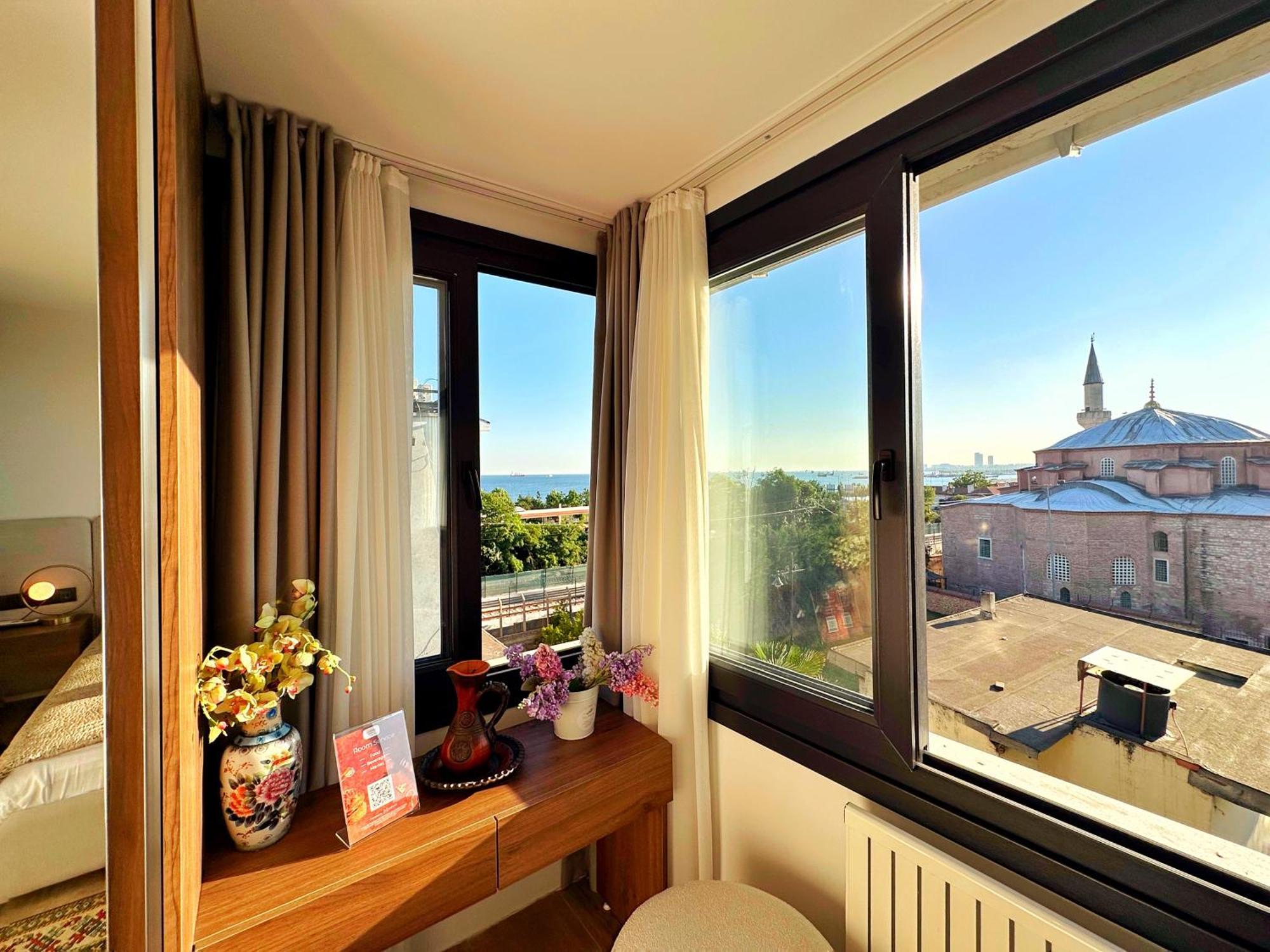 Hotel Sultan Pier