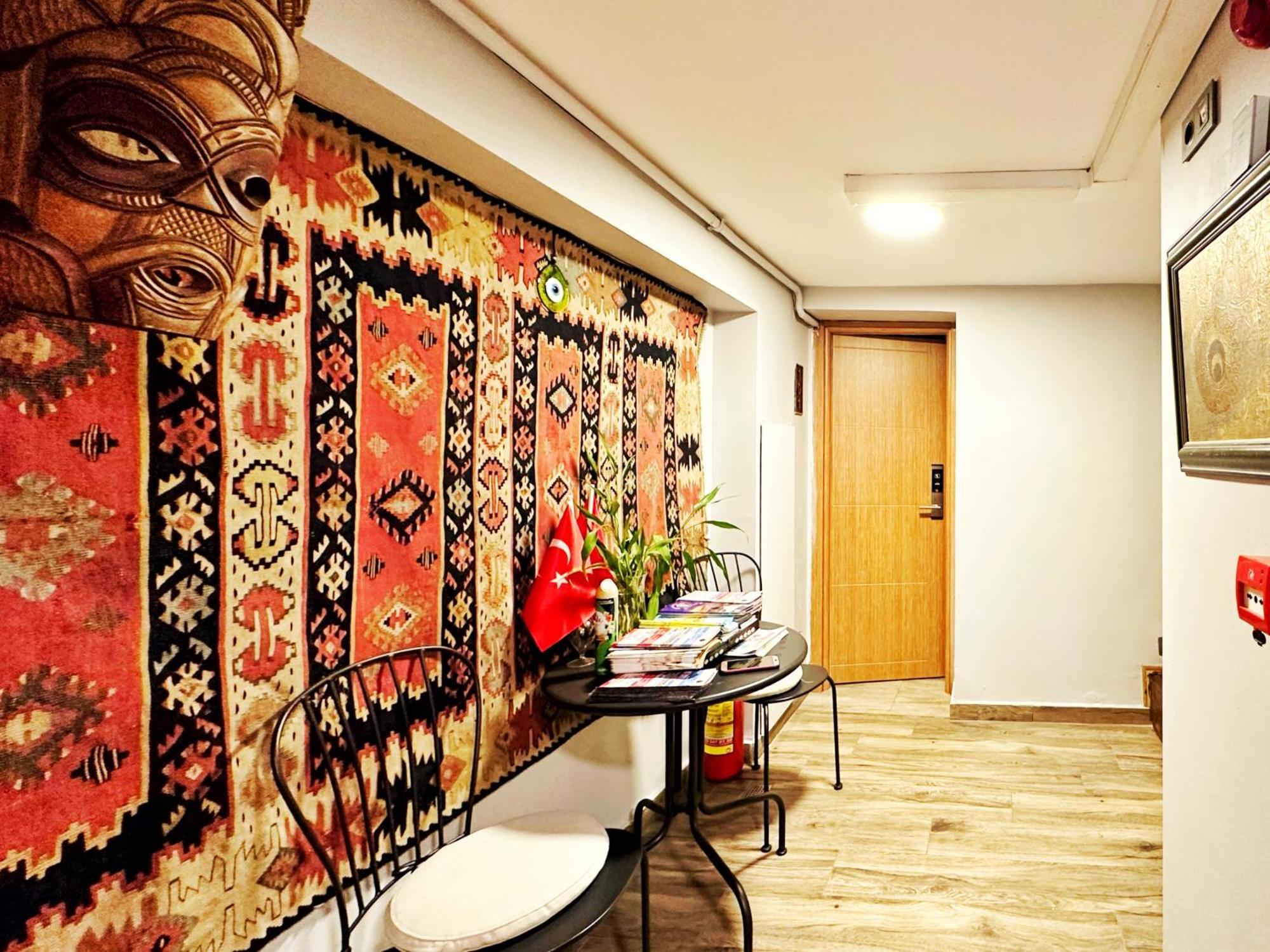 Sultan Pier Hotel