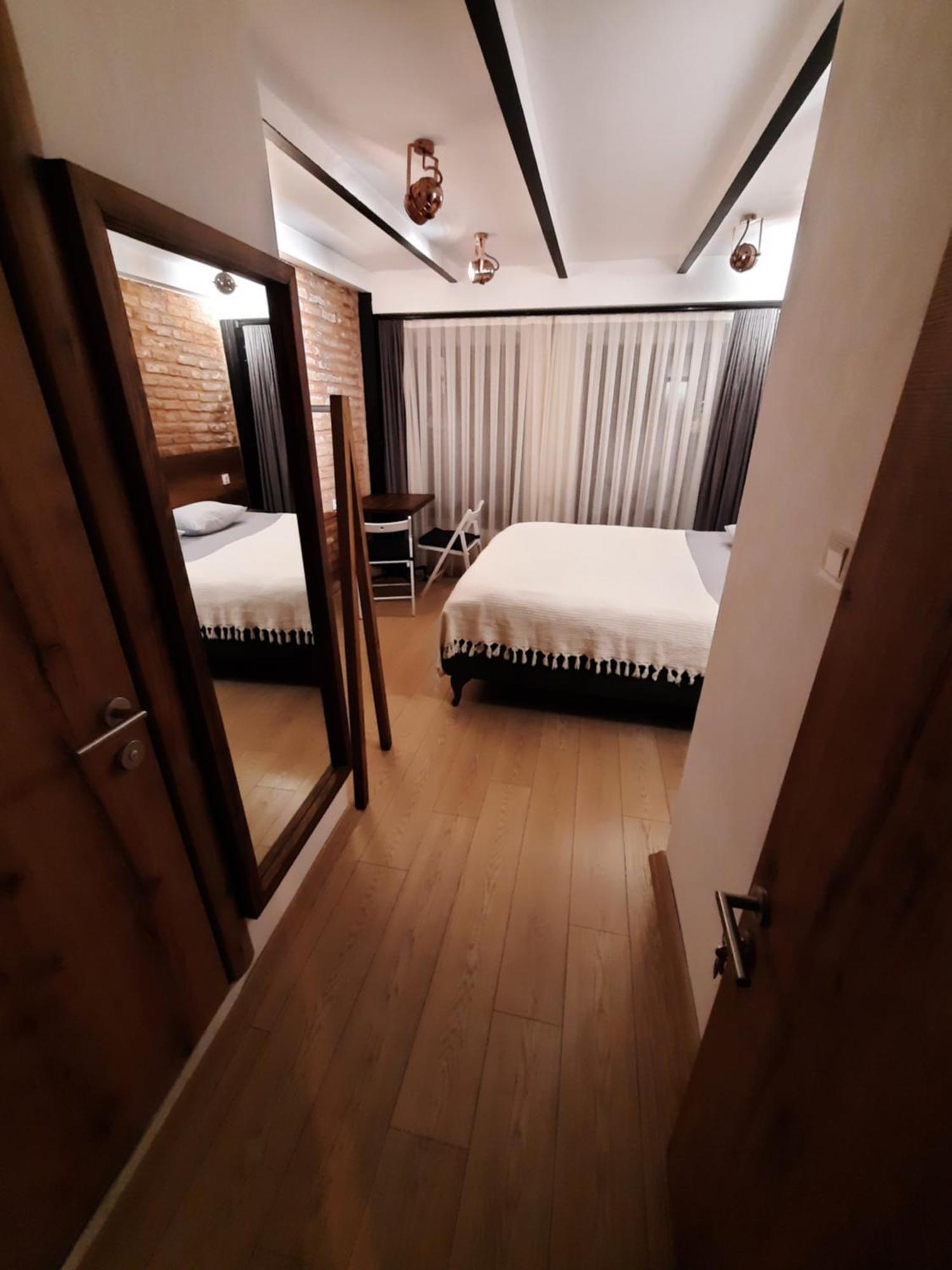 Hotel Fanus Karakoey *