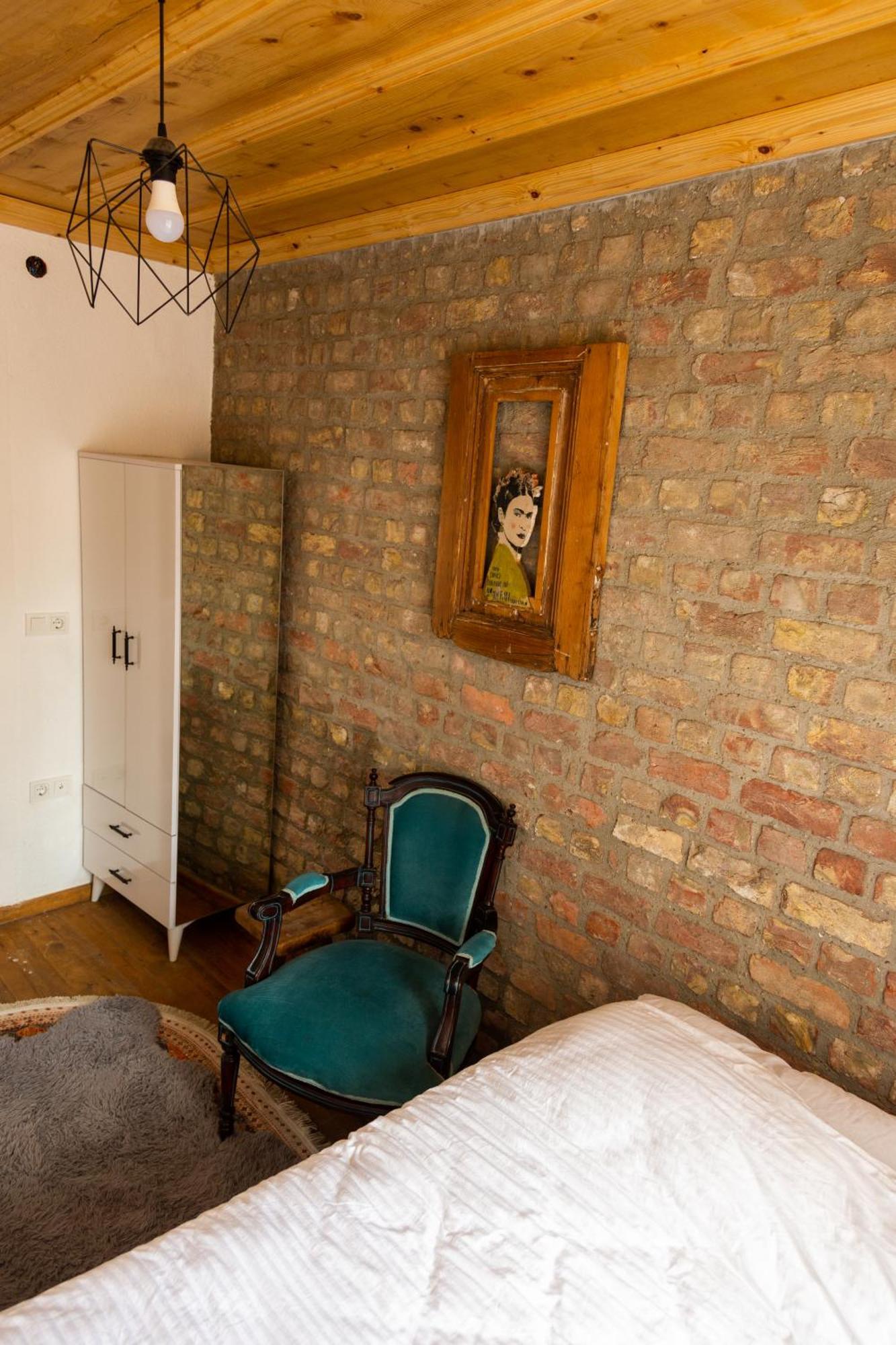Apartment Balat Historical House