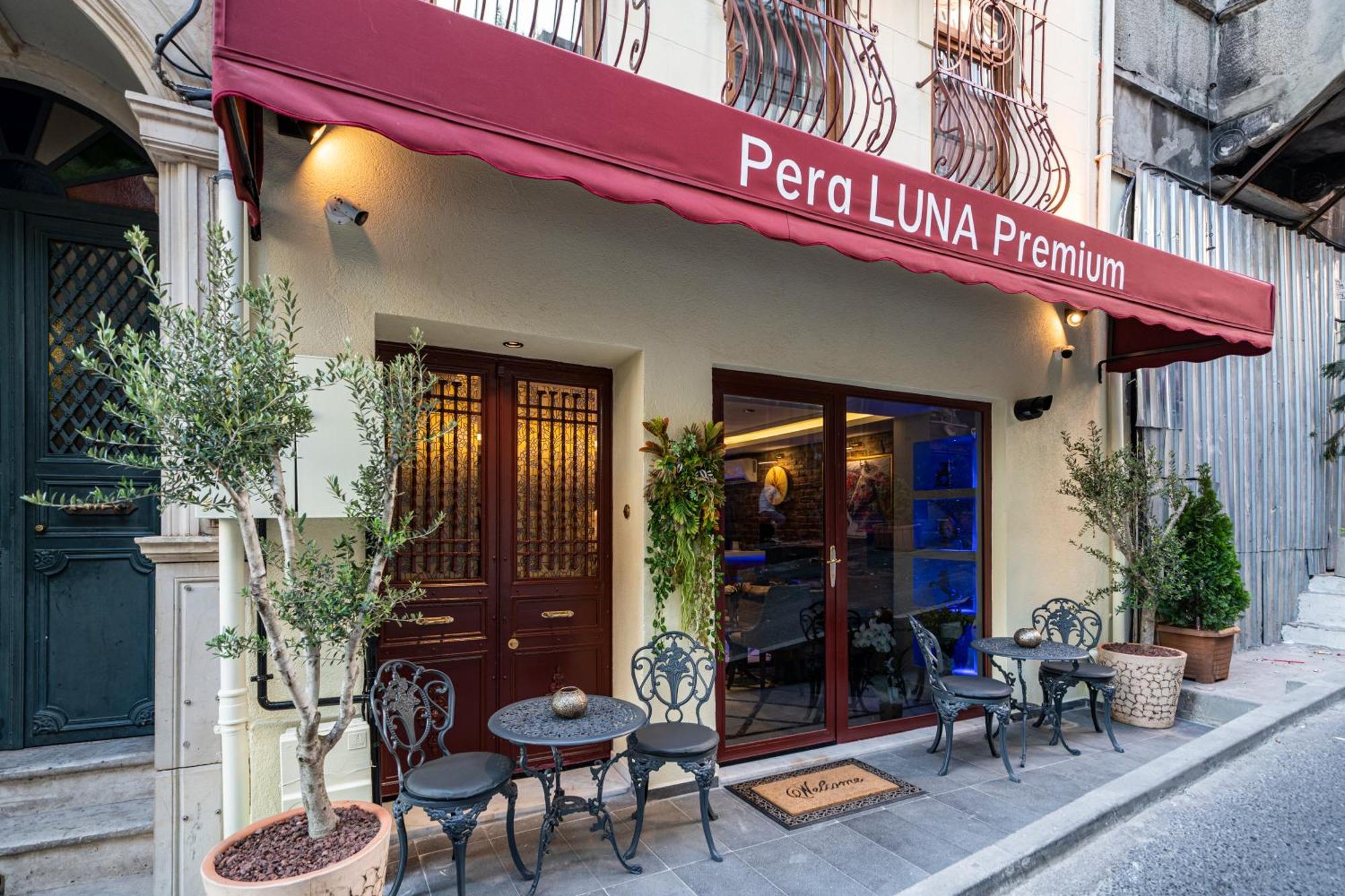Pera Luna Premium Hotel *