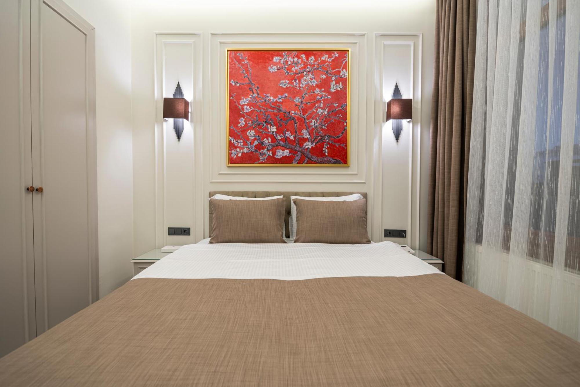 Hotel Pera Luna Premium