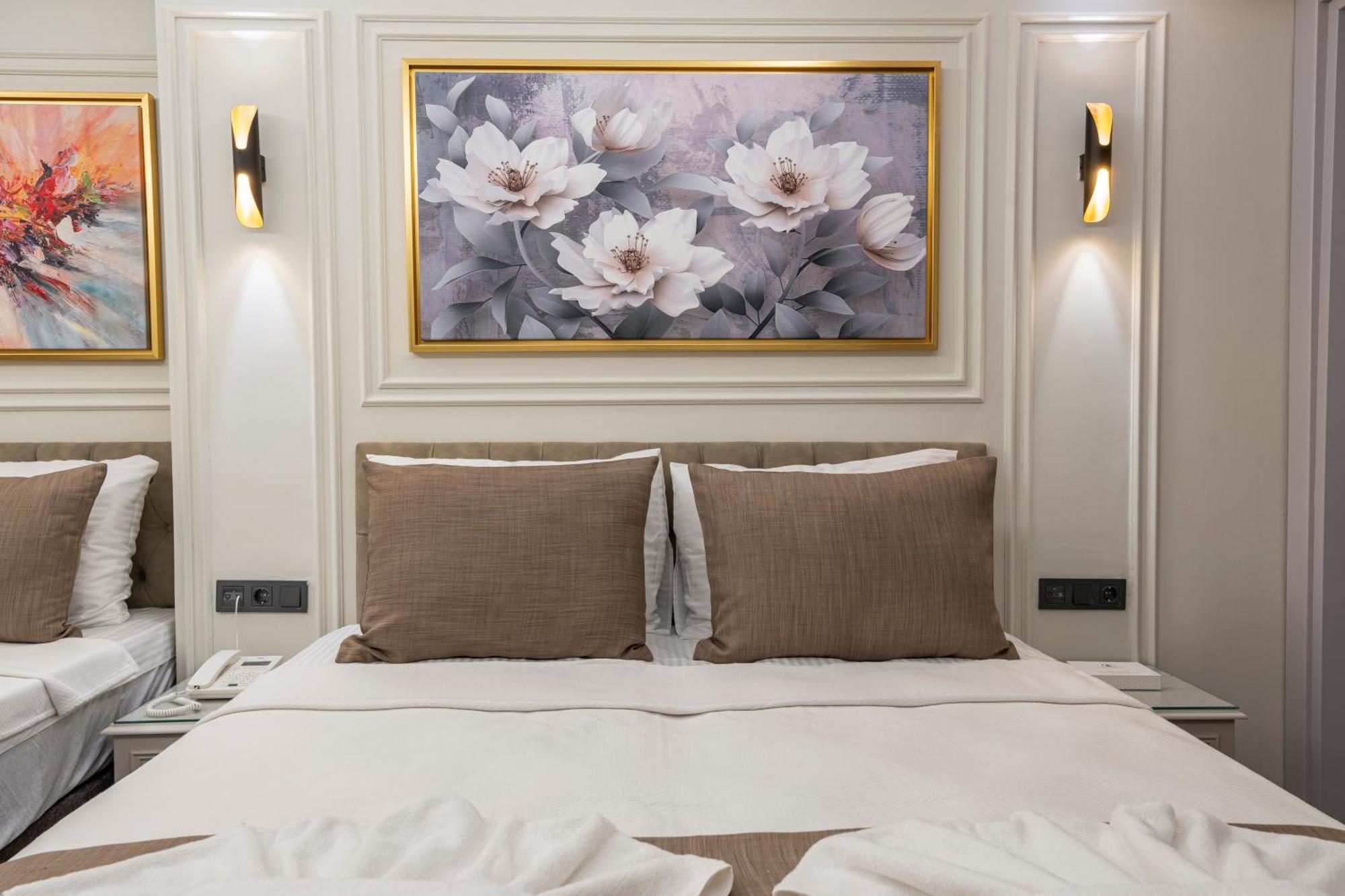 Hotel Pera Luna Premium
