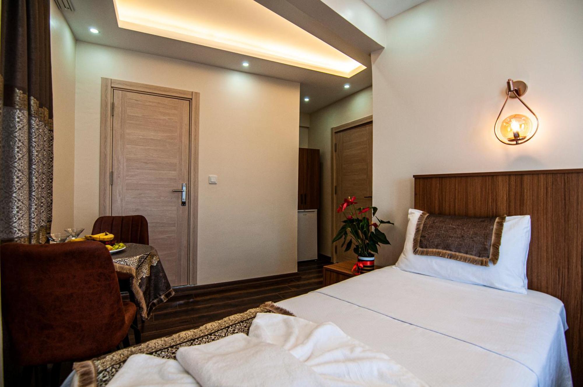 Historia Hotel 3*