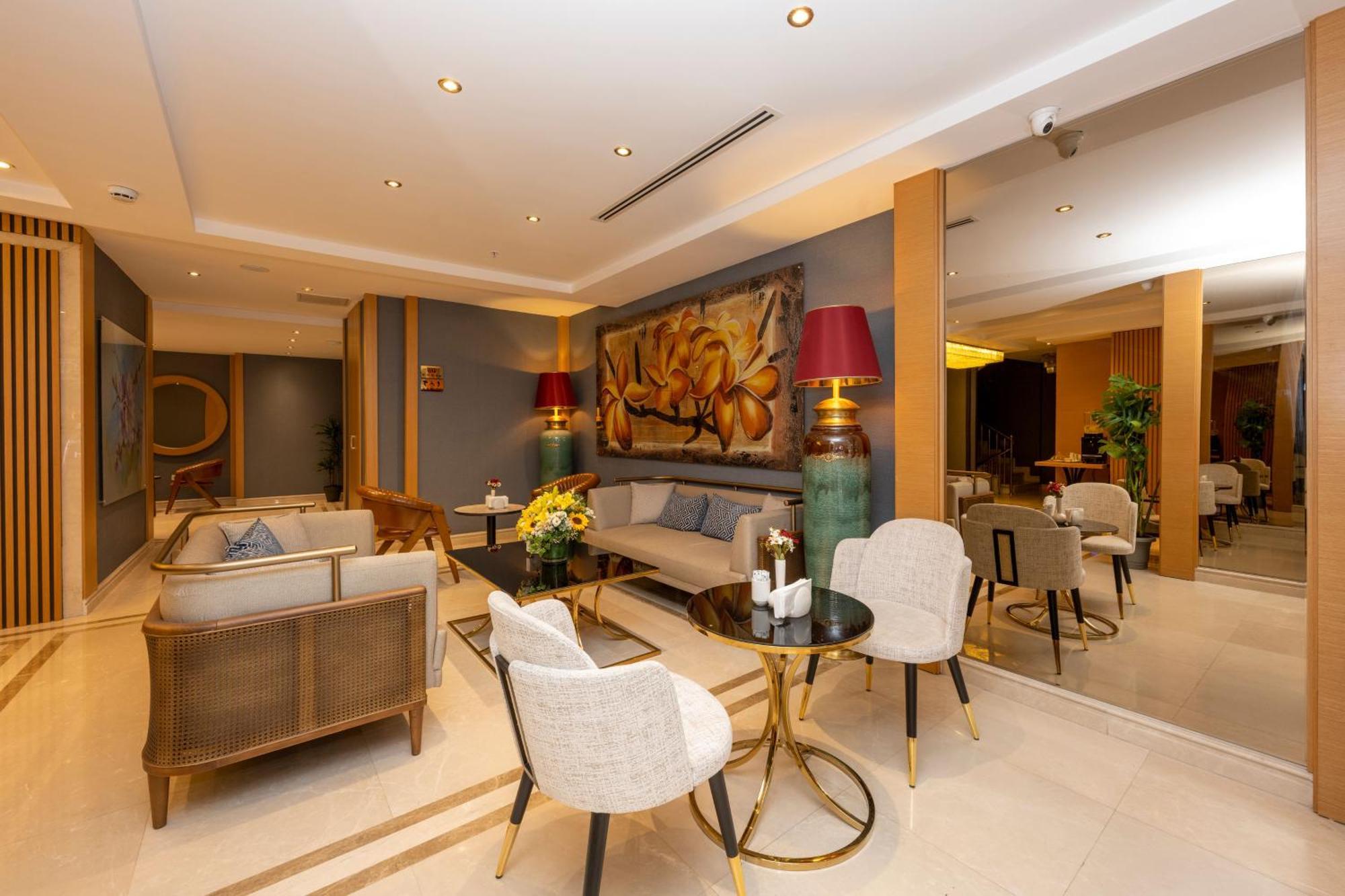 Otel Freya 4*